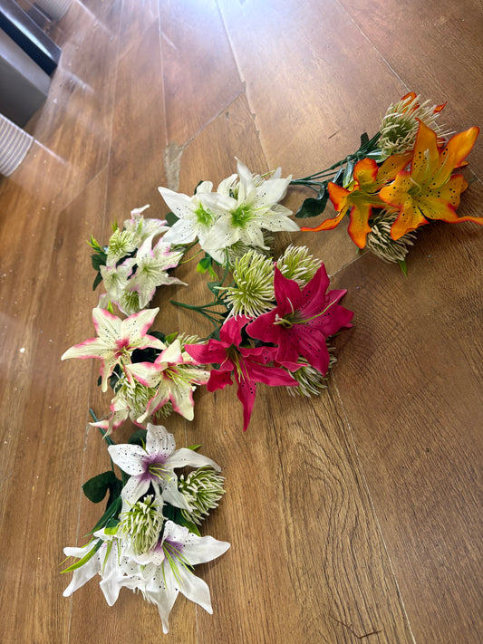 Tiger lily and plastic allium bunch - 6 colours available
