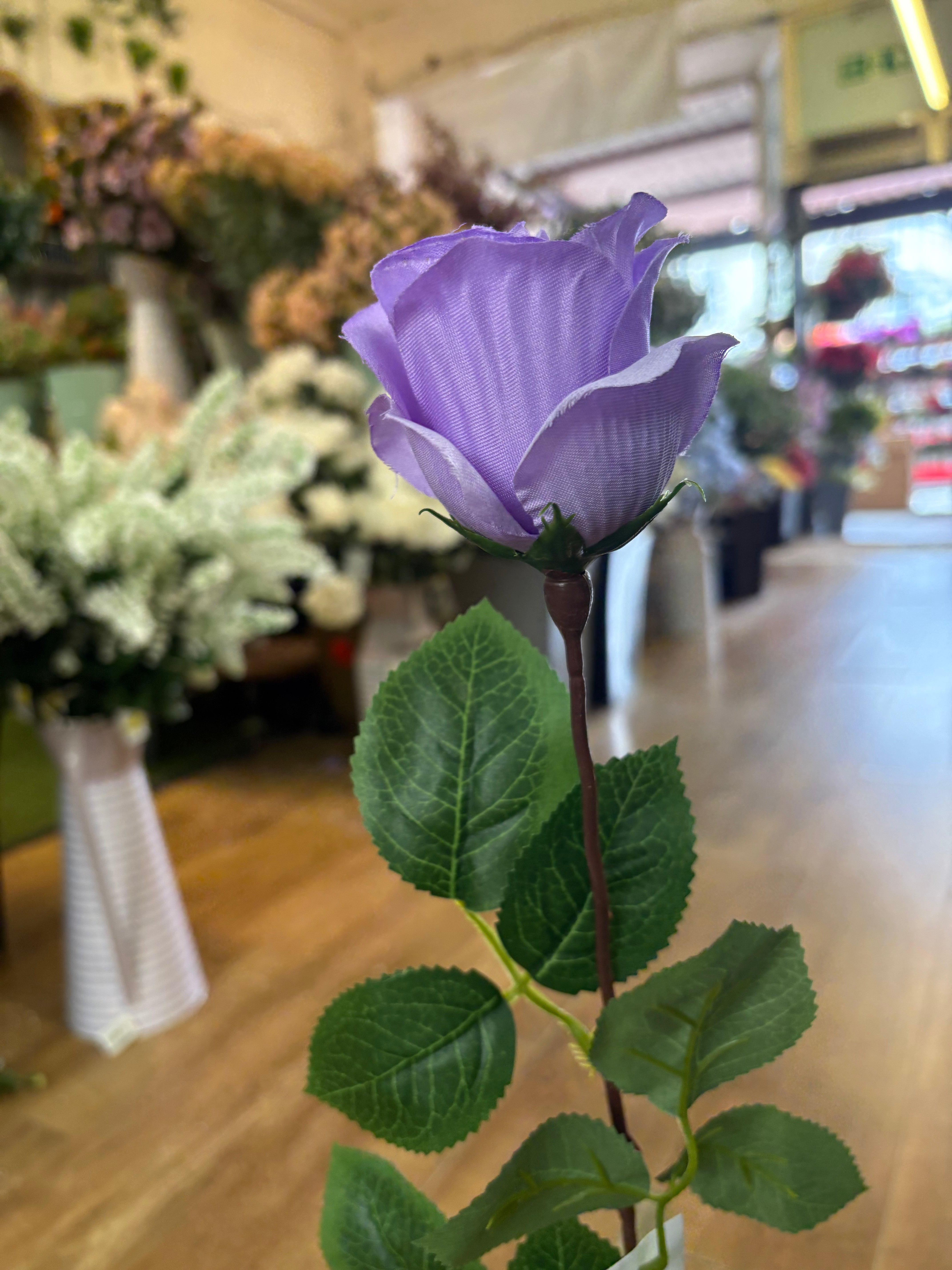 Long stem Lilac rose - 2 styles available