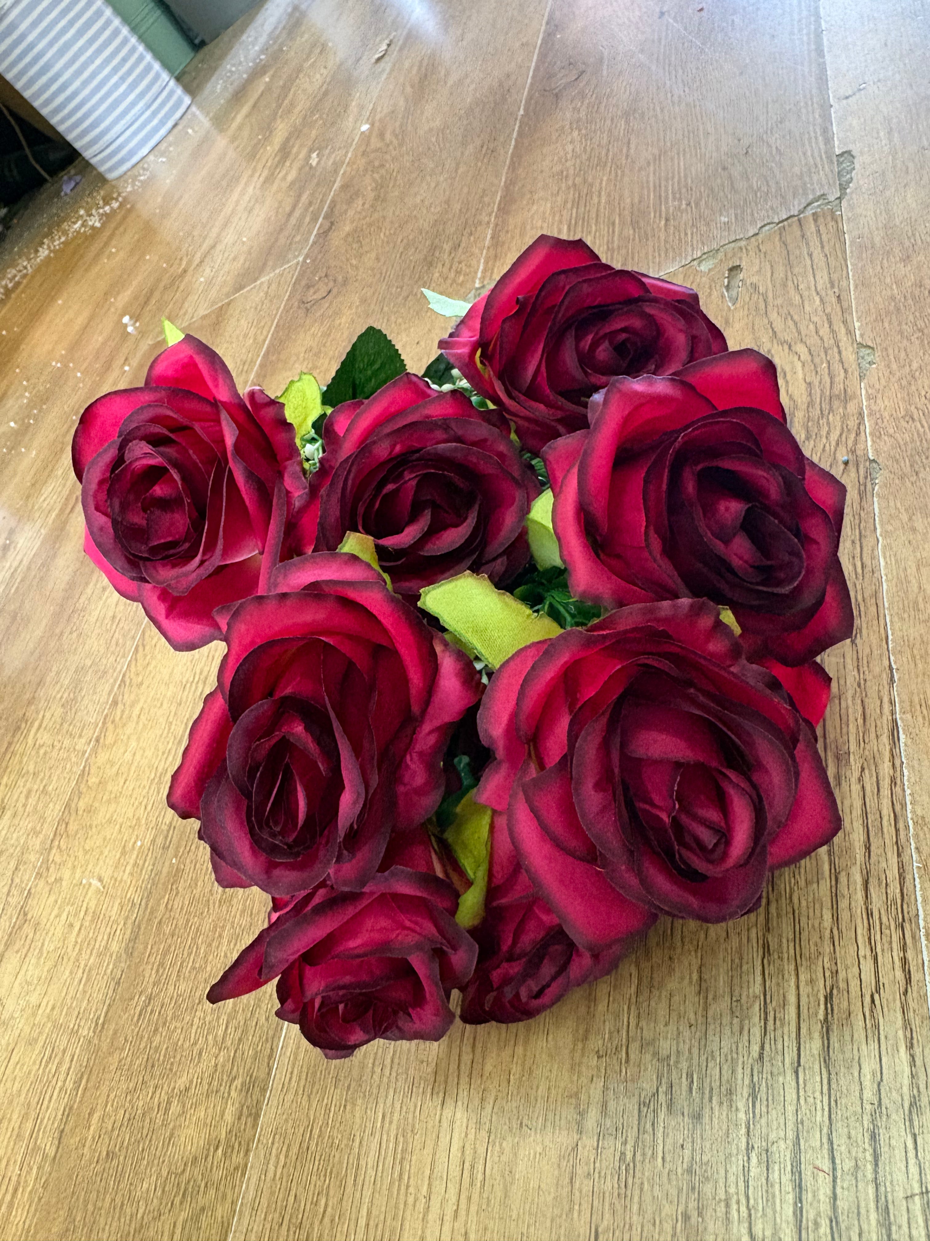Deep magenta 12 head rose bouquet