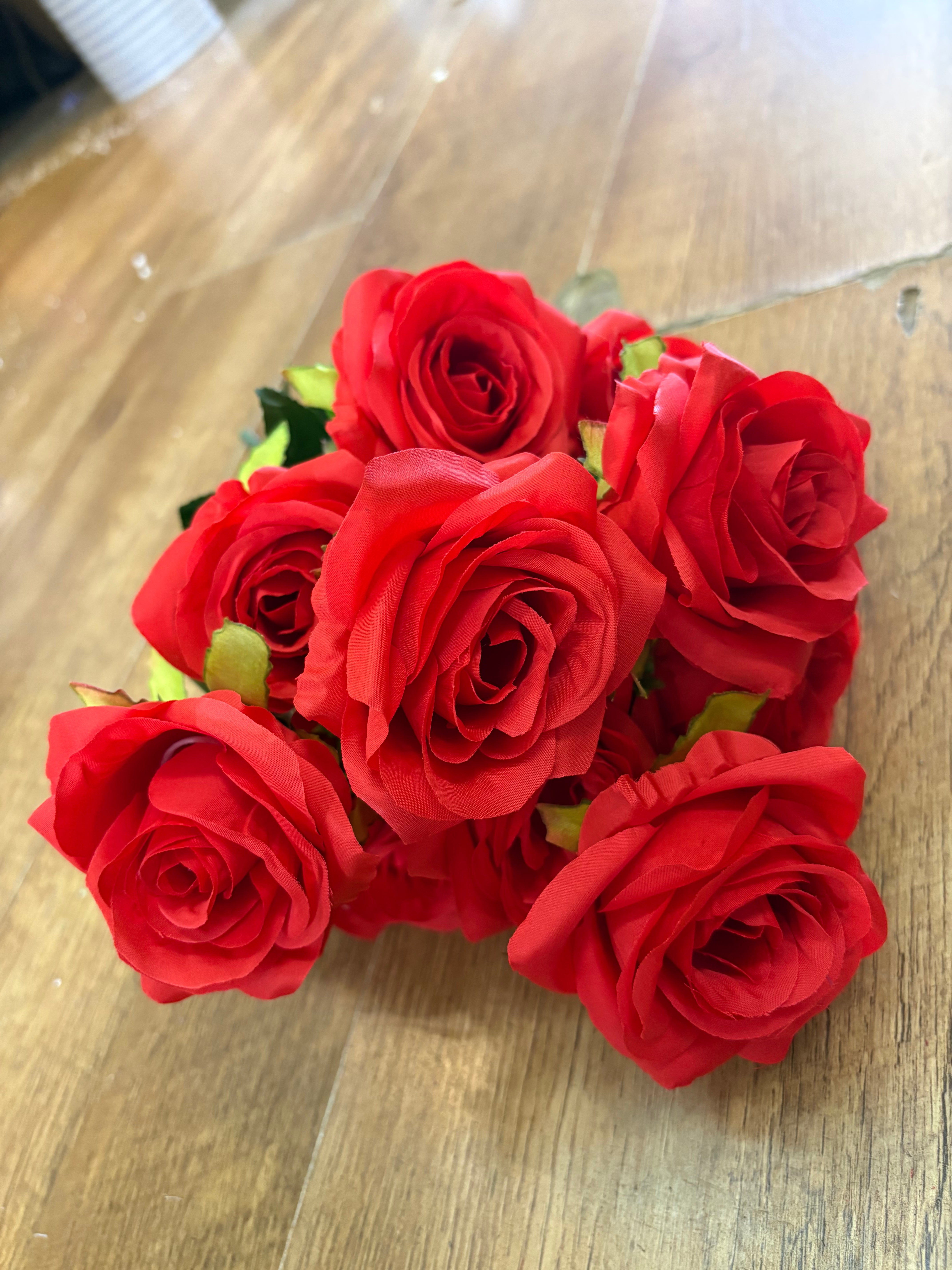 Red 12 head rose bouquet