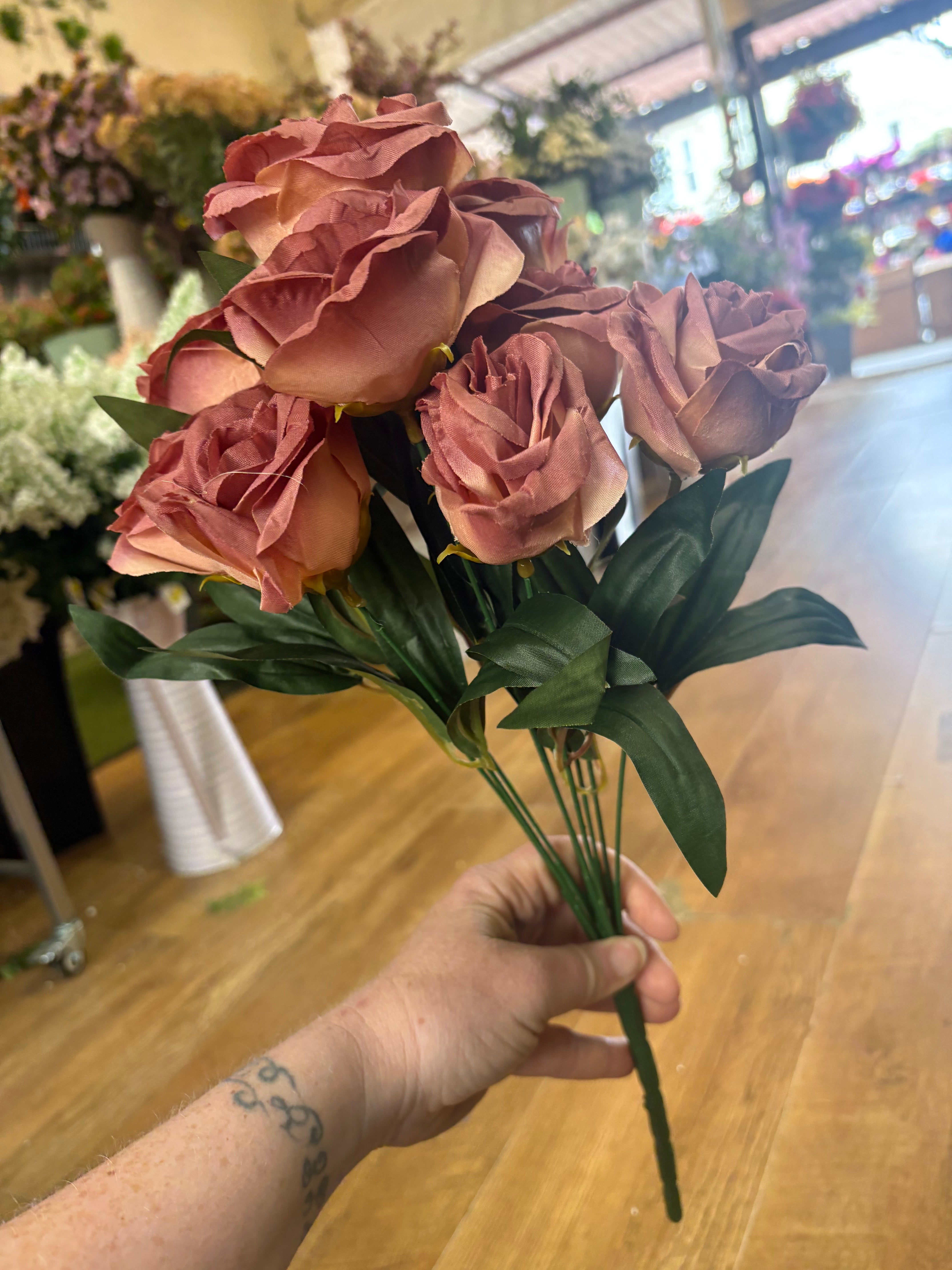 Large 10 headed autumnal cabbage rose bouquet - 4 colours available