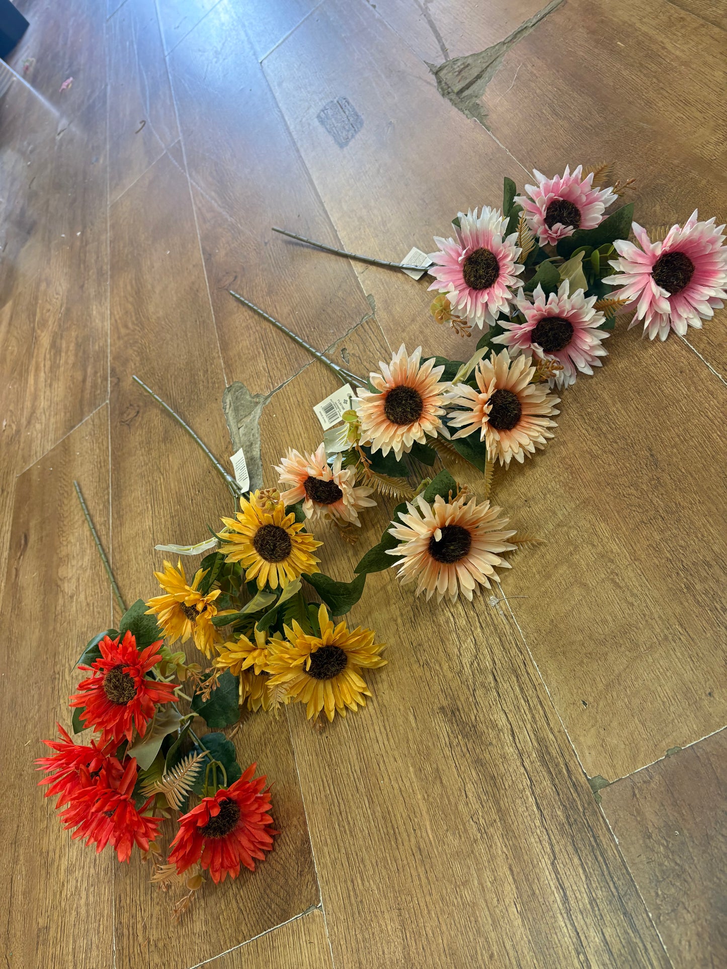Long stem autumnal gerbera spray - 4 colours available