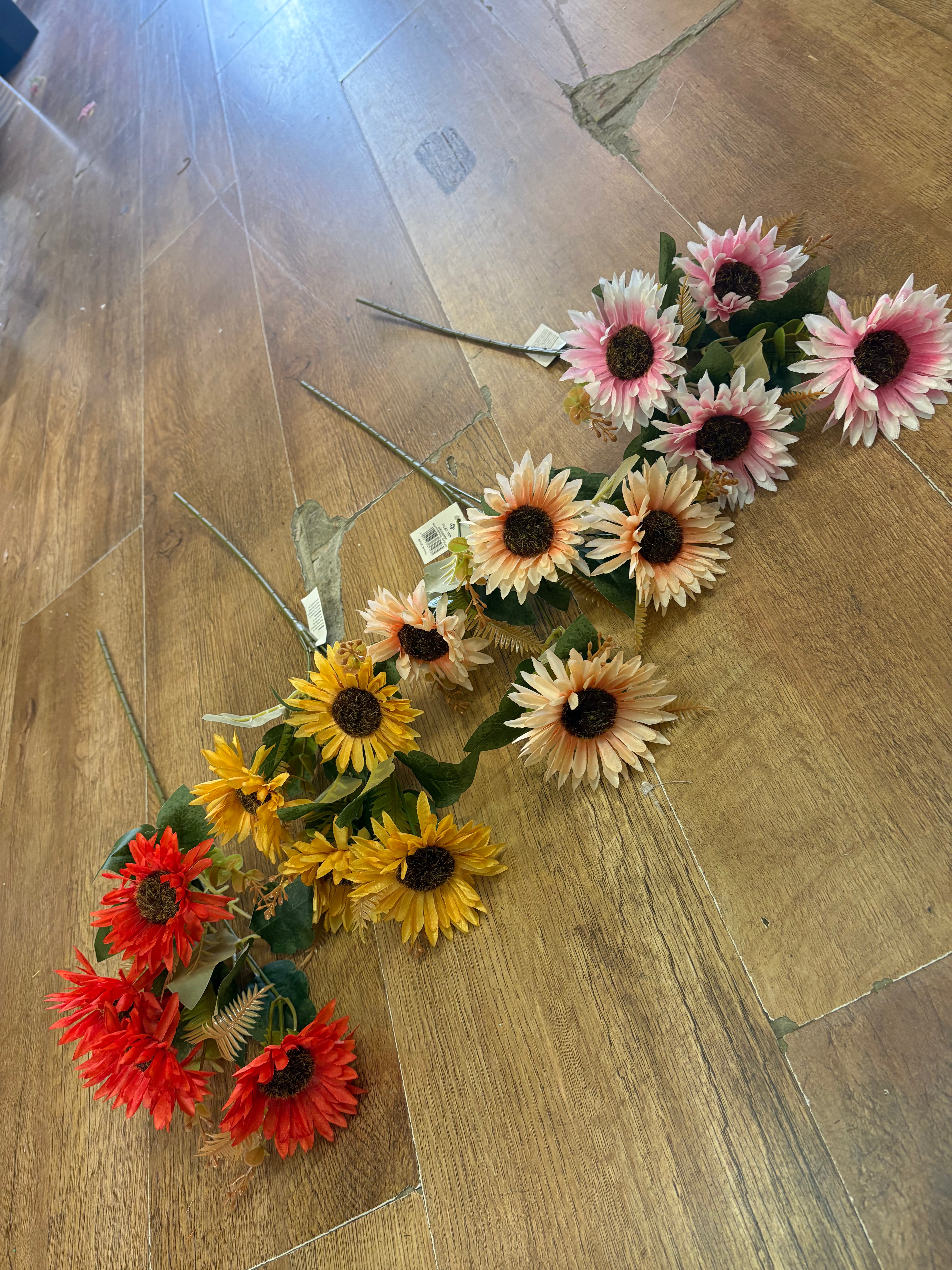 Long stem autumnal gerbera spray - 4 colours available
