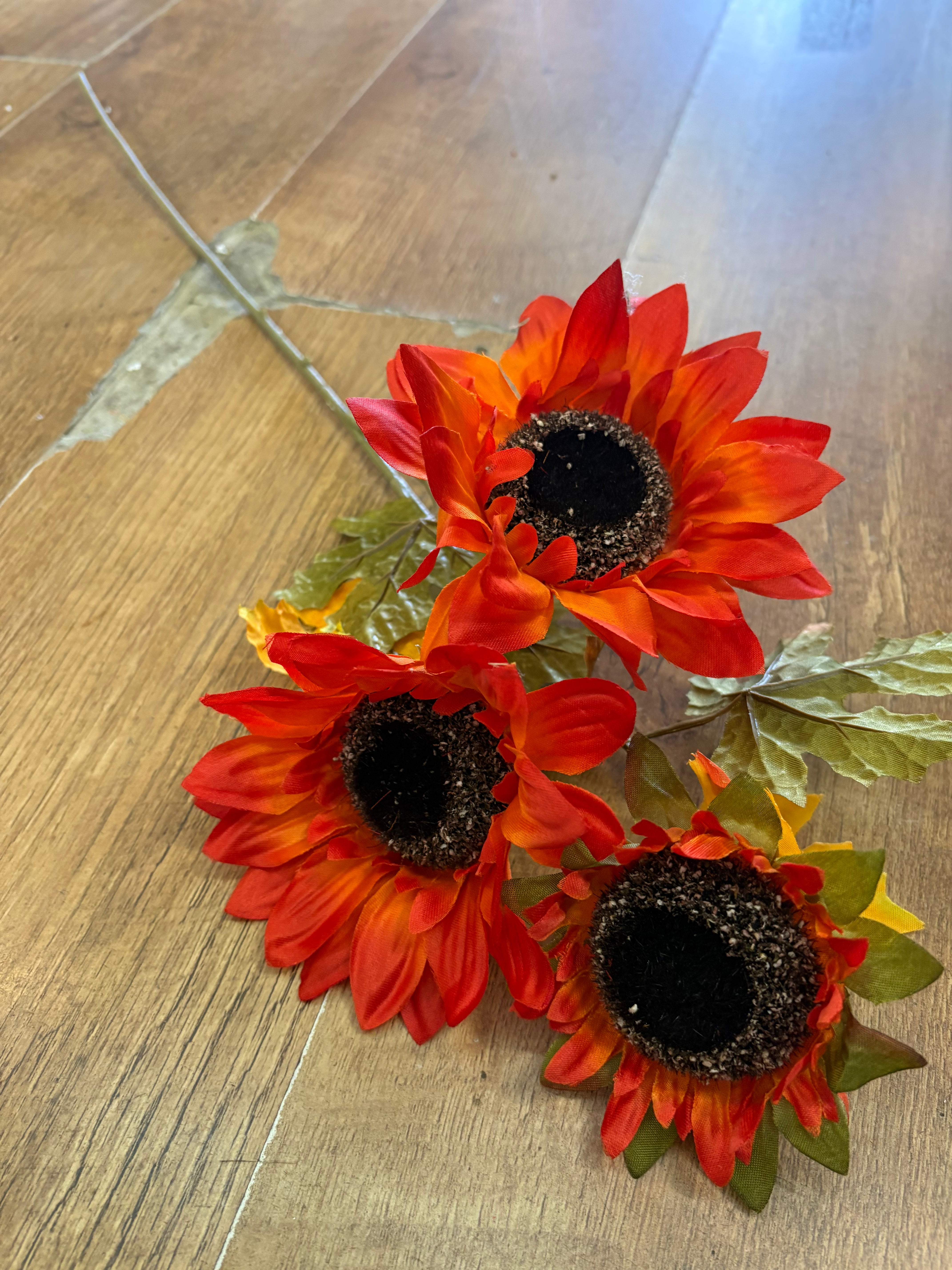 Long stem 3 headed autumnal sunflower spray - 4 colours available