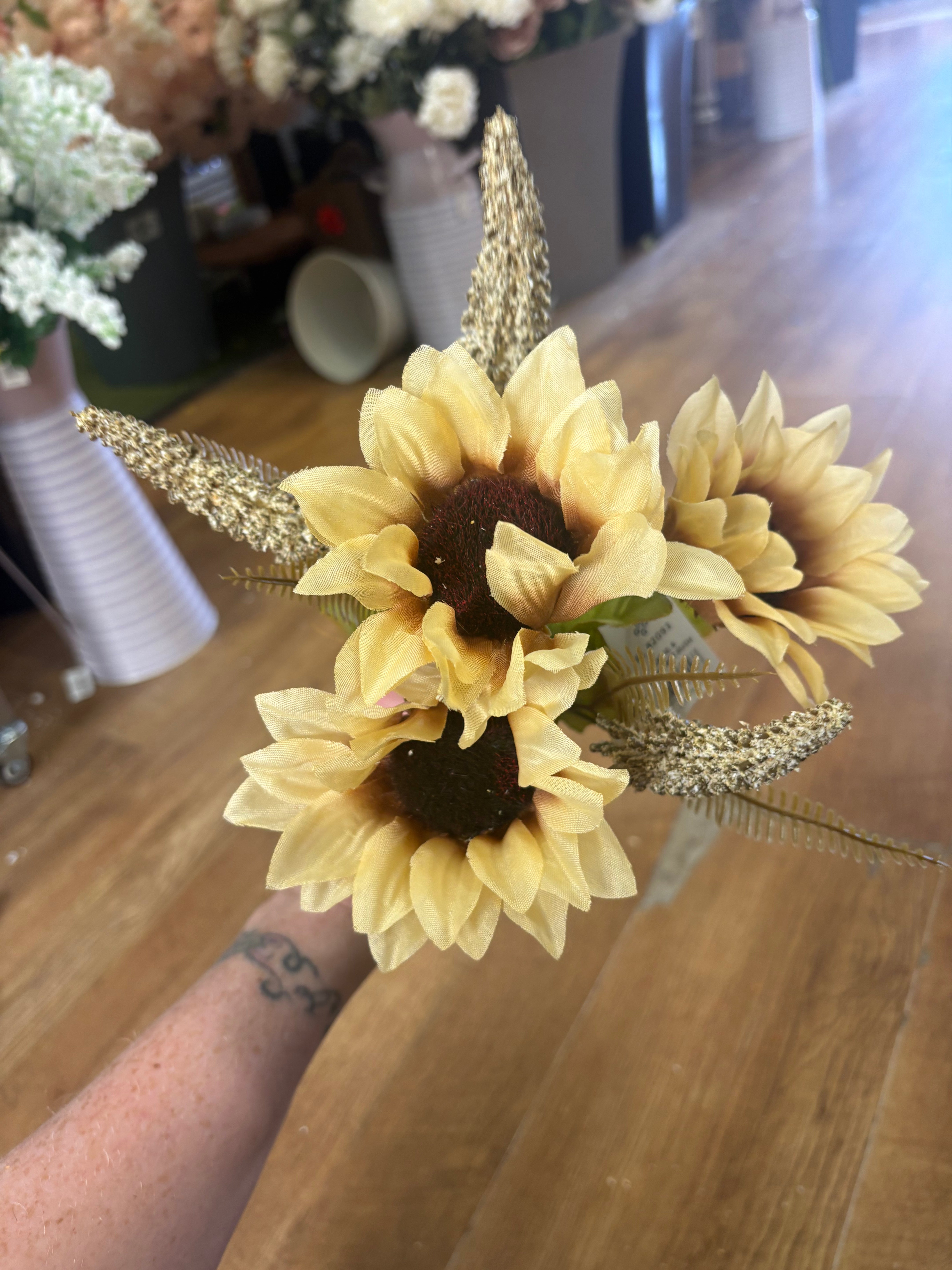 Foxtail and sunflower bush- 3 colours available