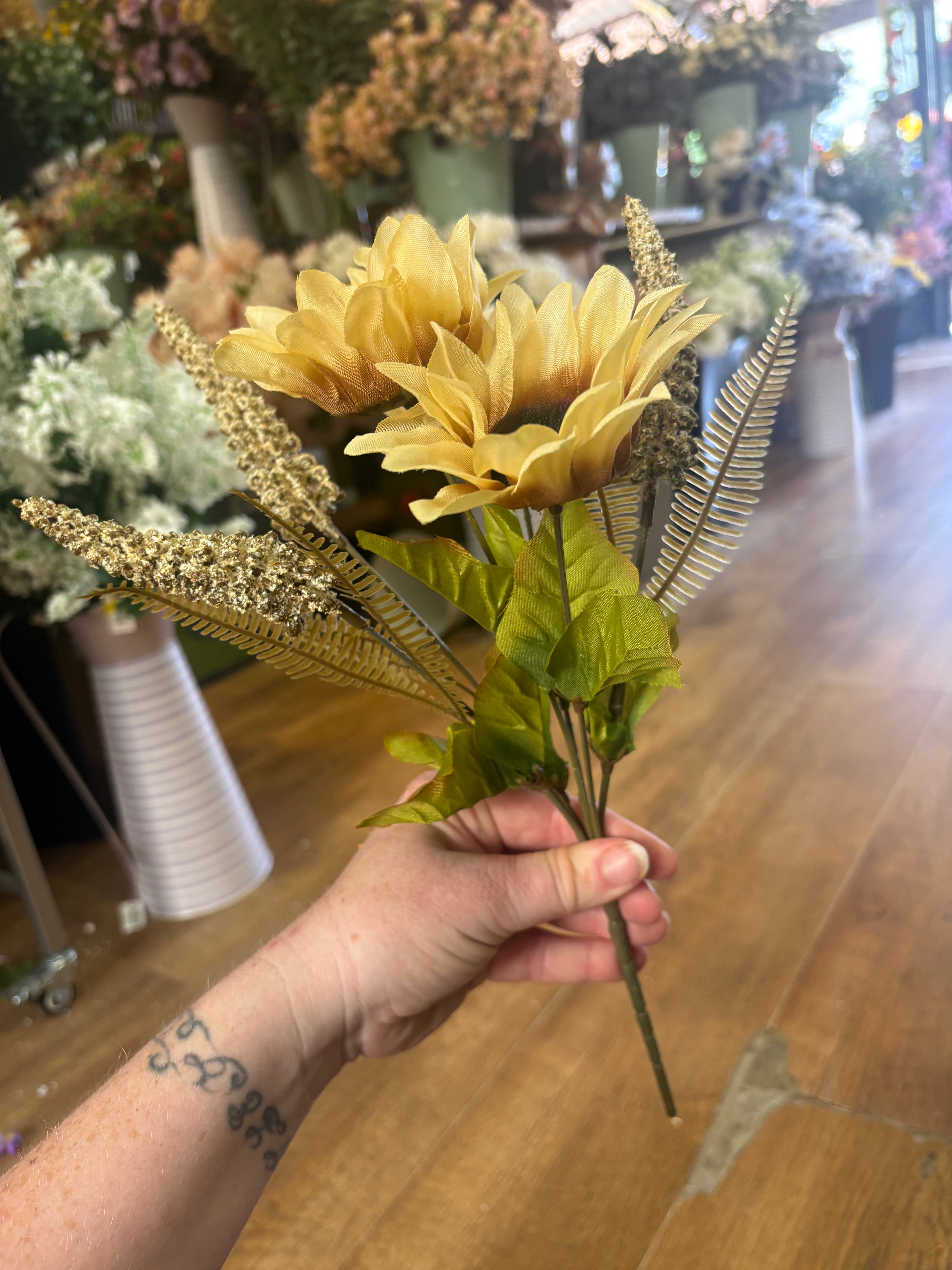 Foxtail and sunflower bush- 3 colours available