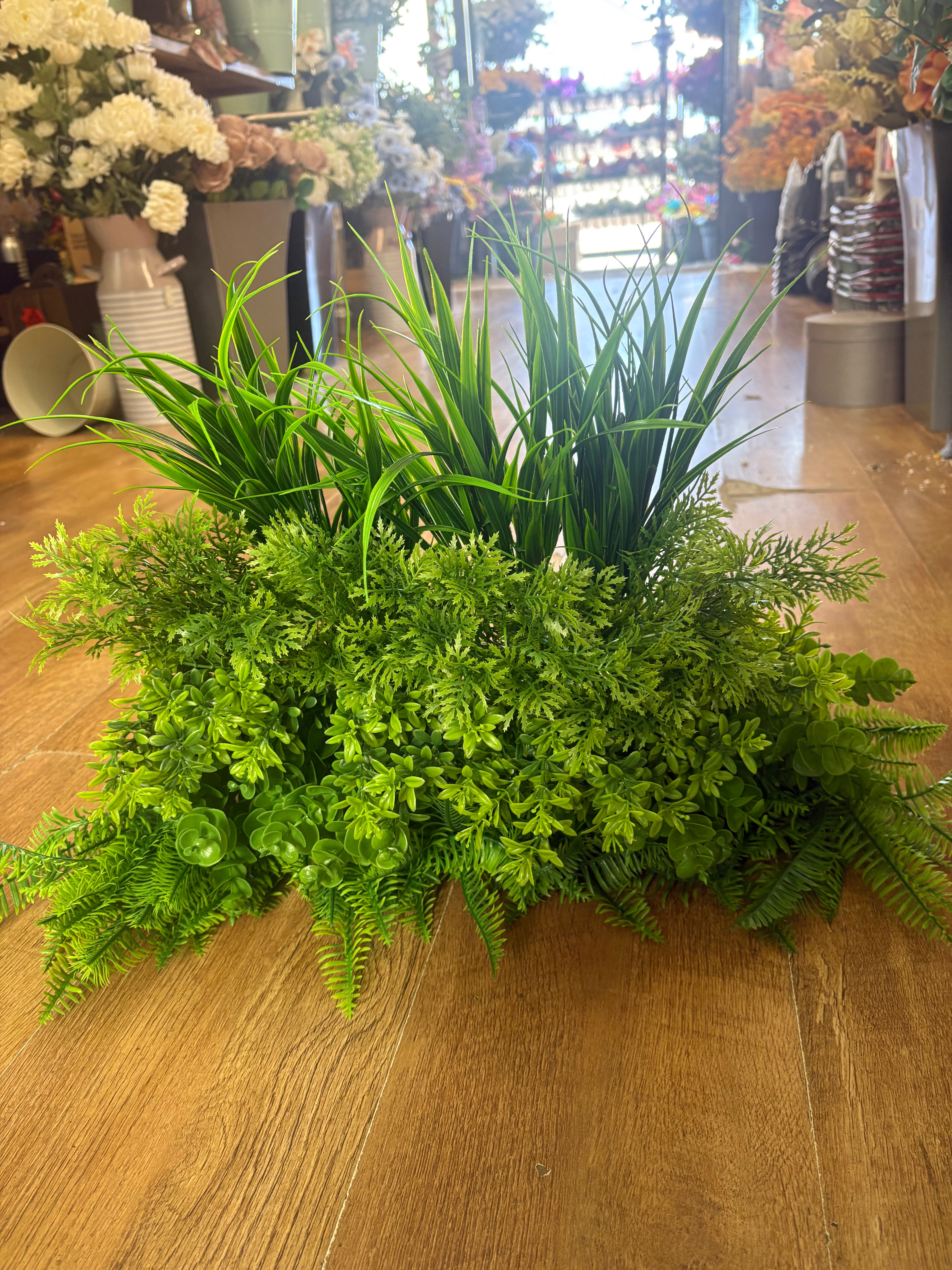 Greenery 9 - 20 mixed bunches
