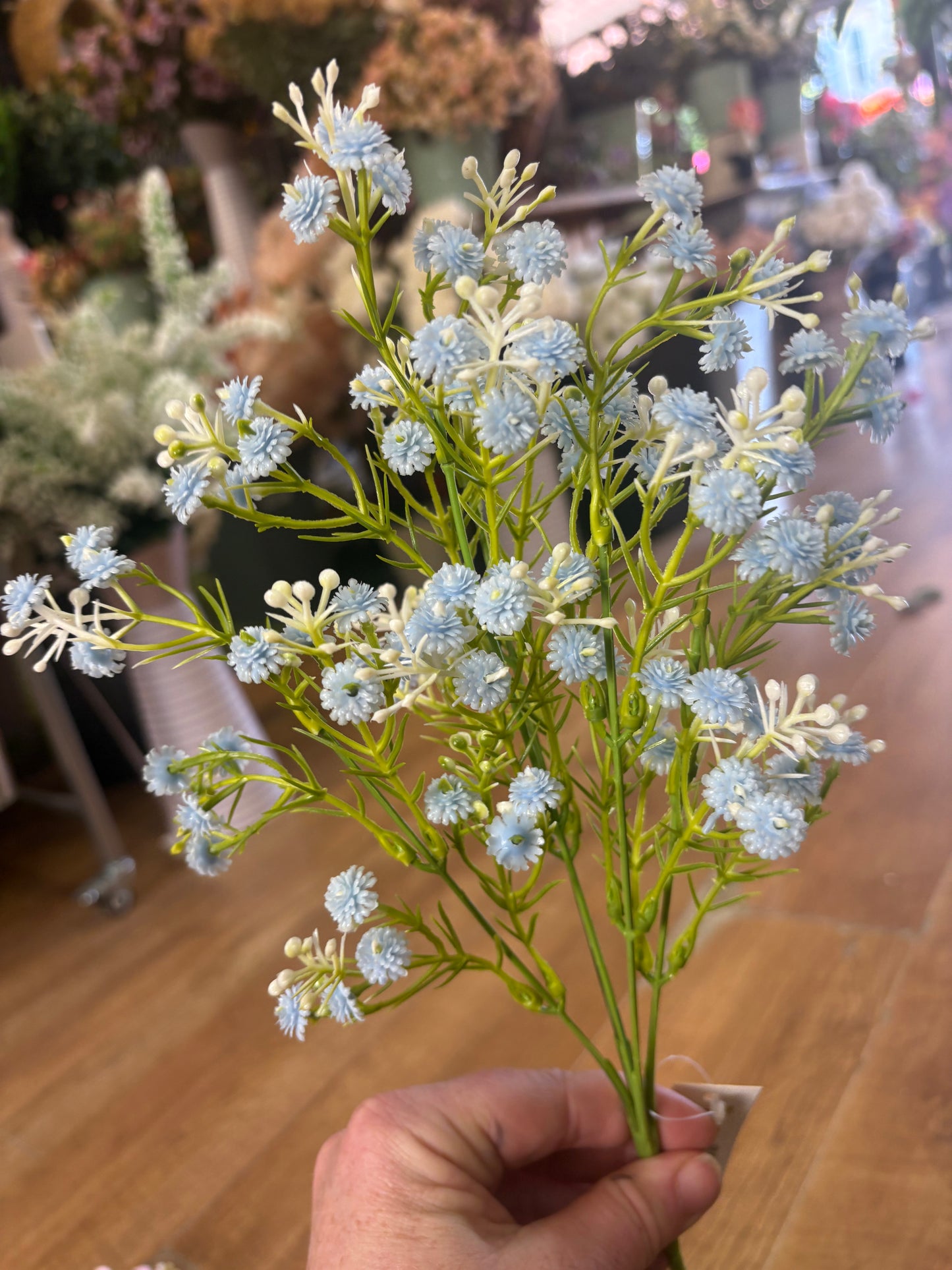 Pastel gypsophila bunch - 2 colours available
