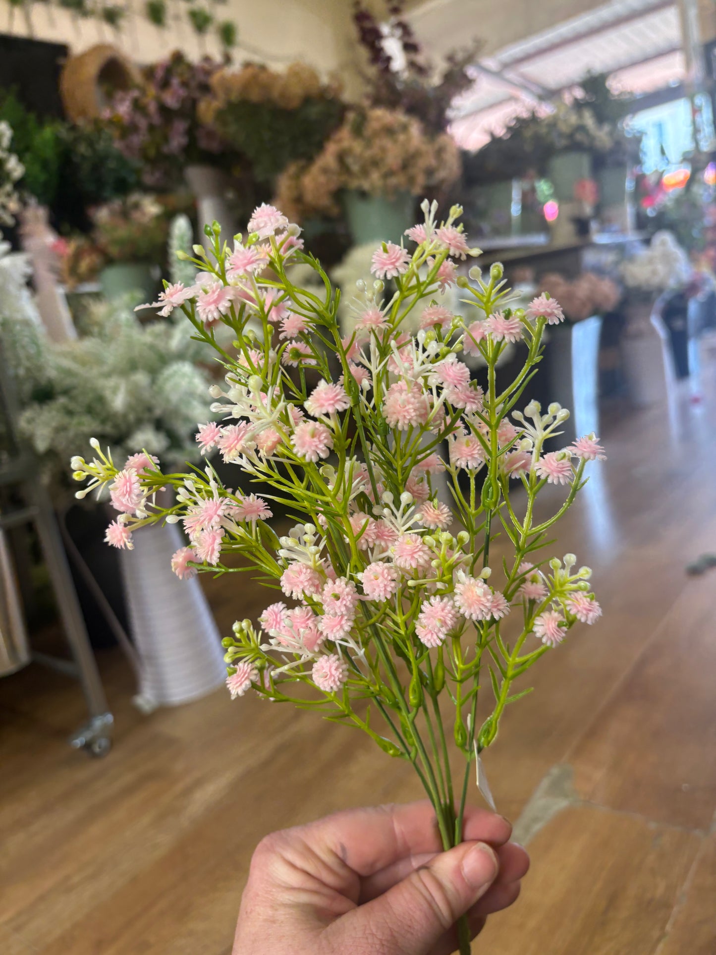 Pastel gypsophila bunch - 2 colours available