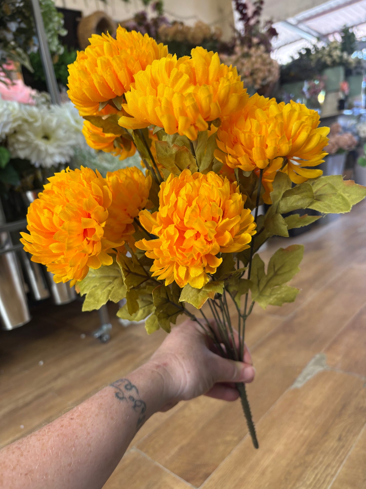 Large autumnal chrysanthemum bouquet - autumnal yellow
