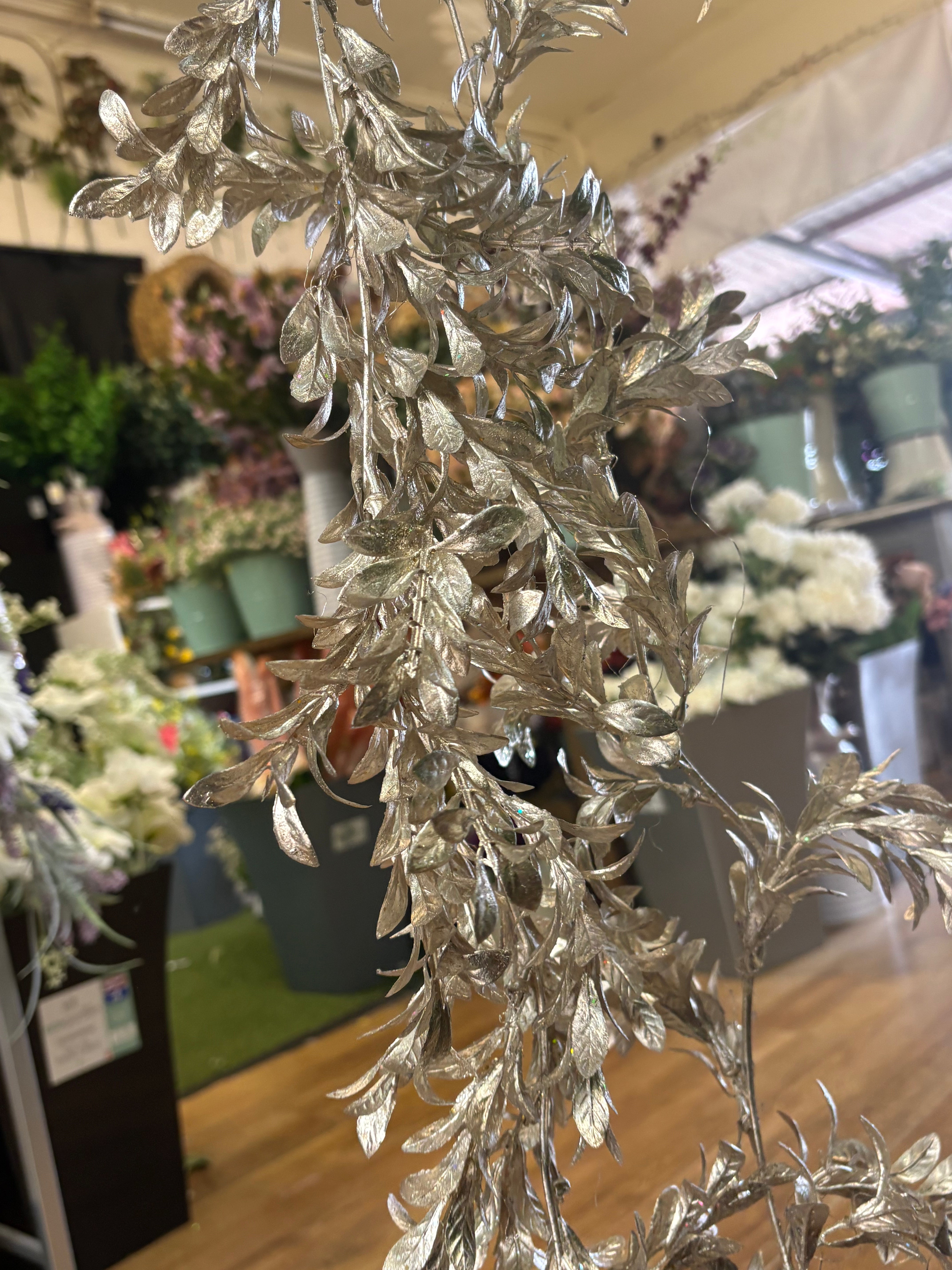 180cm metallic champagne boxwood garland