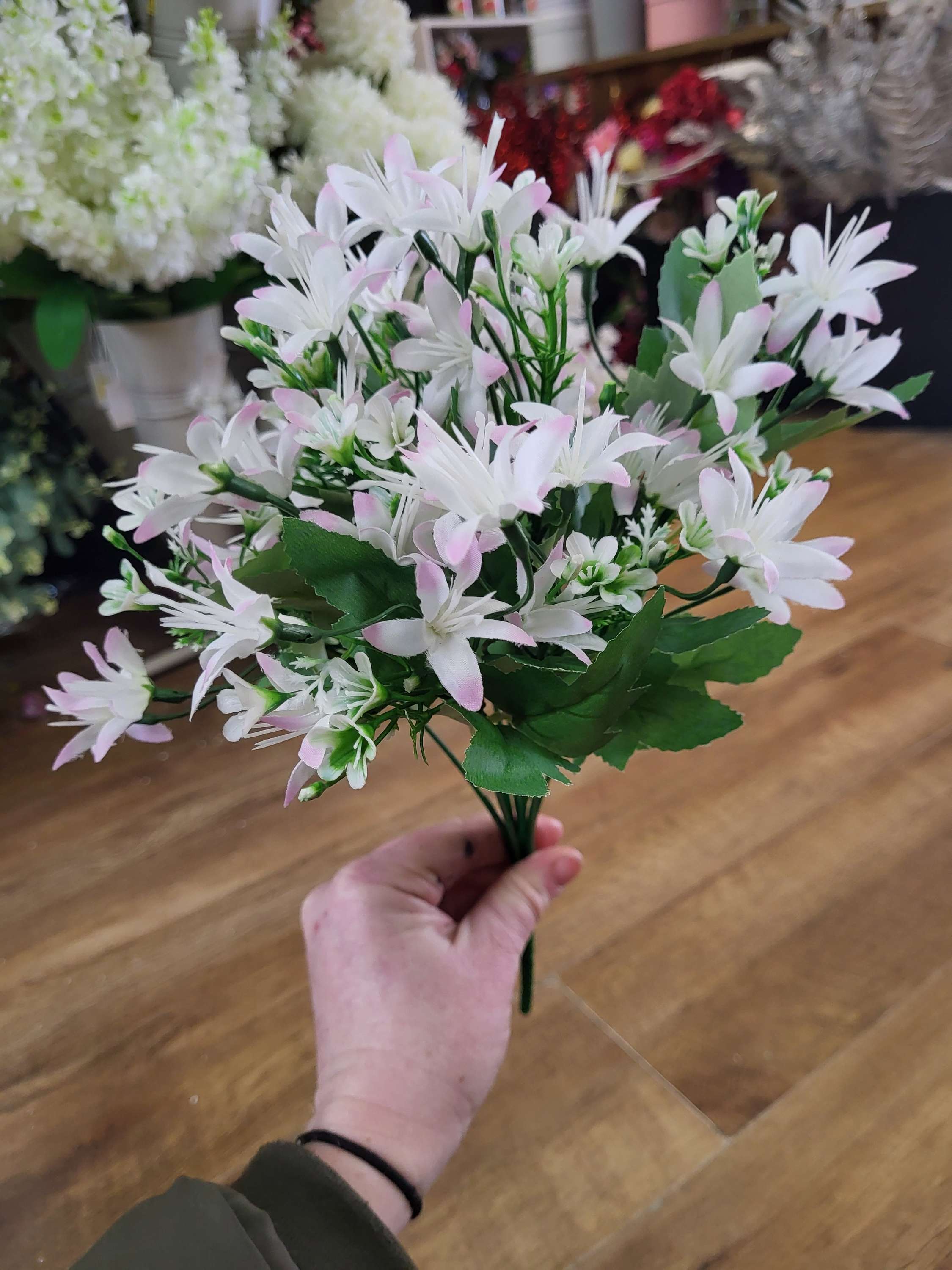 Large star blossom bunch - 4 colours available image 10