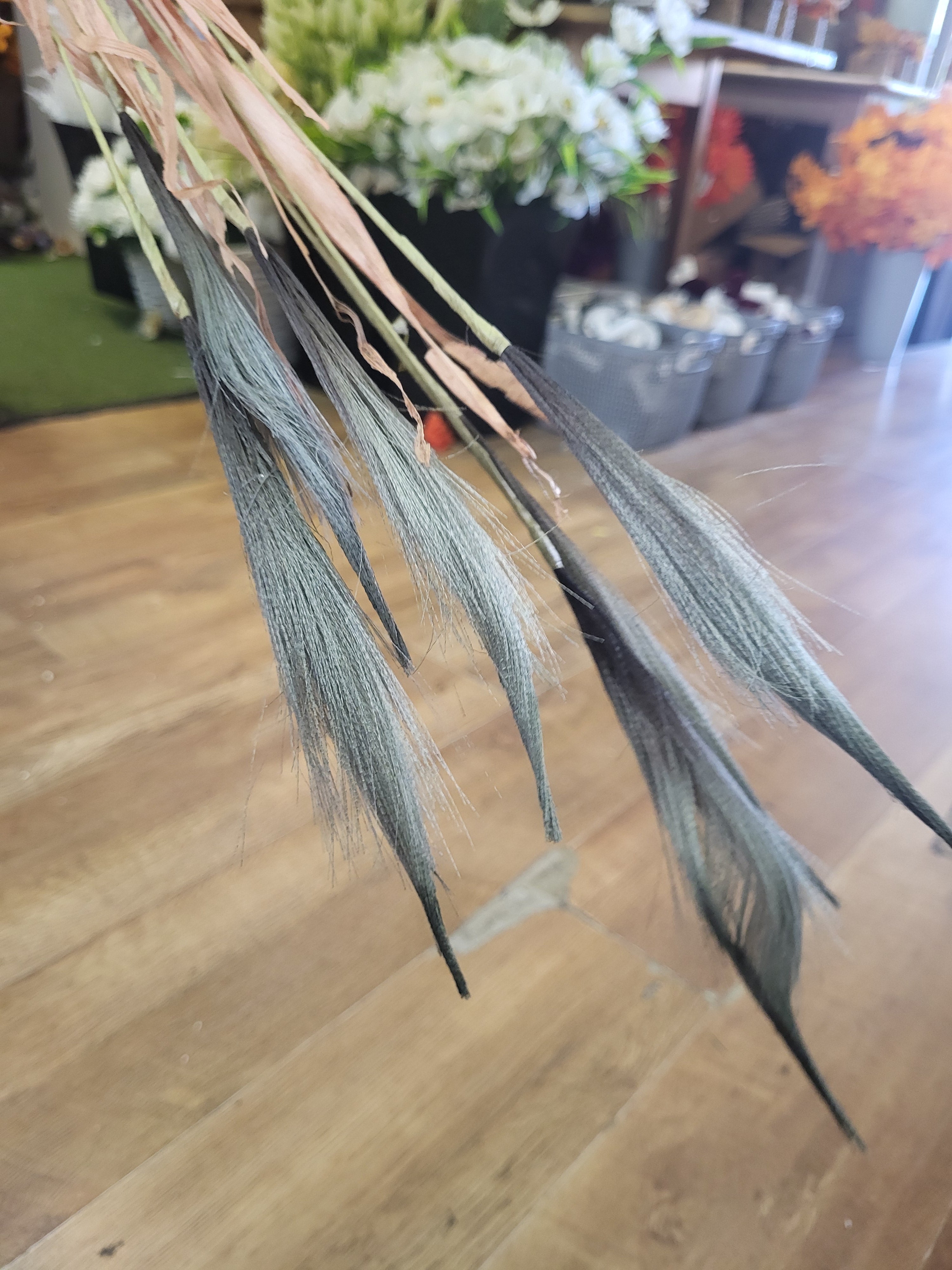 Natural green artificial pampas Reed spray image 7