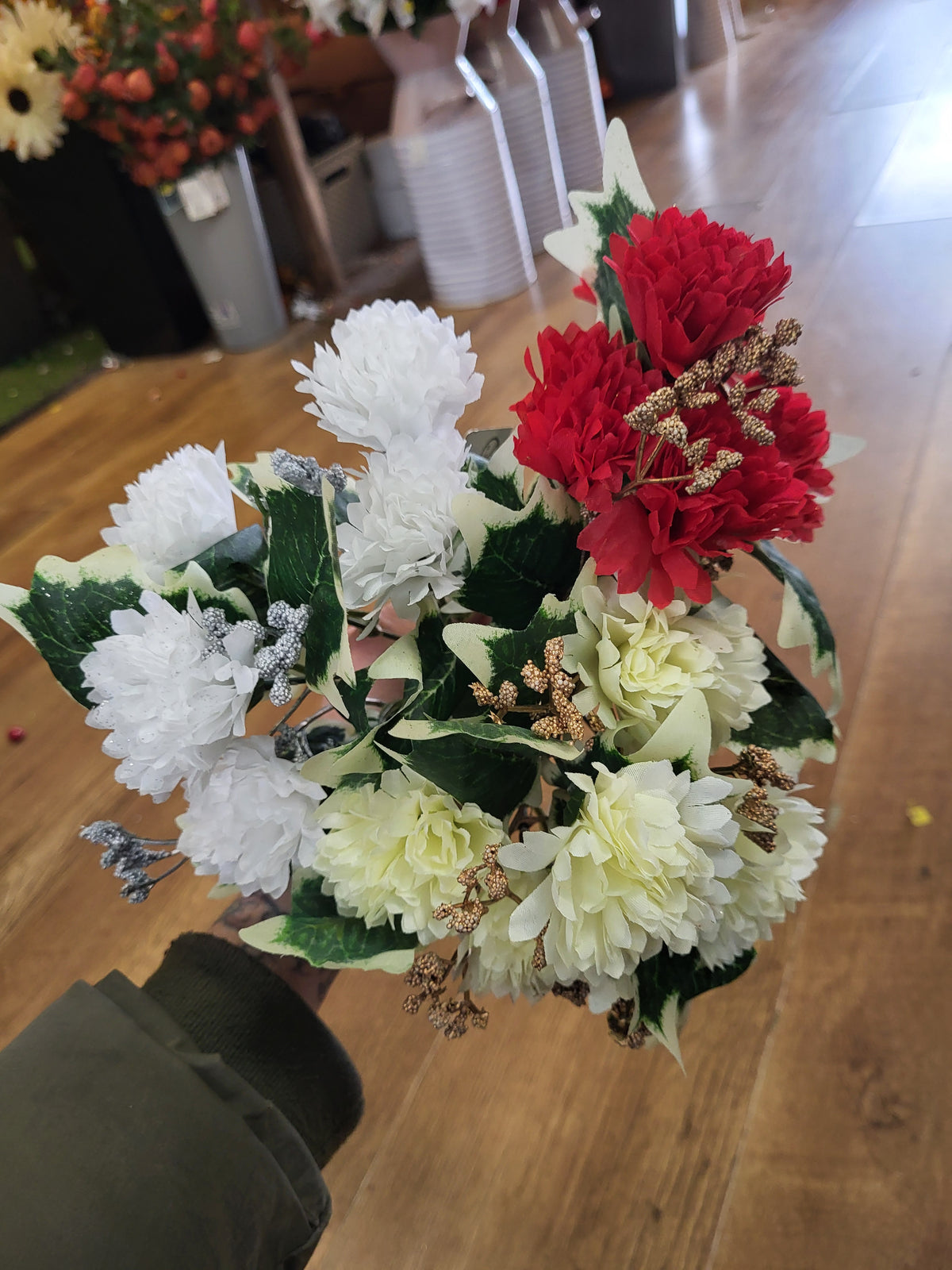 Carnation with Holly leaves - 3 colours available image 1