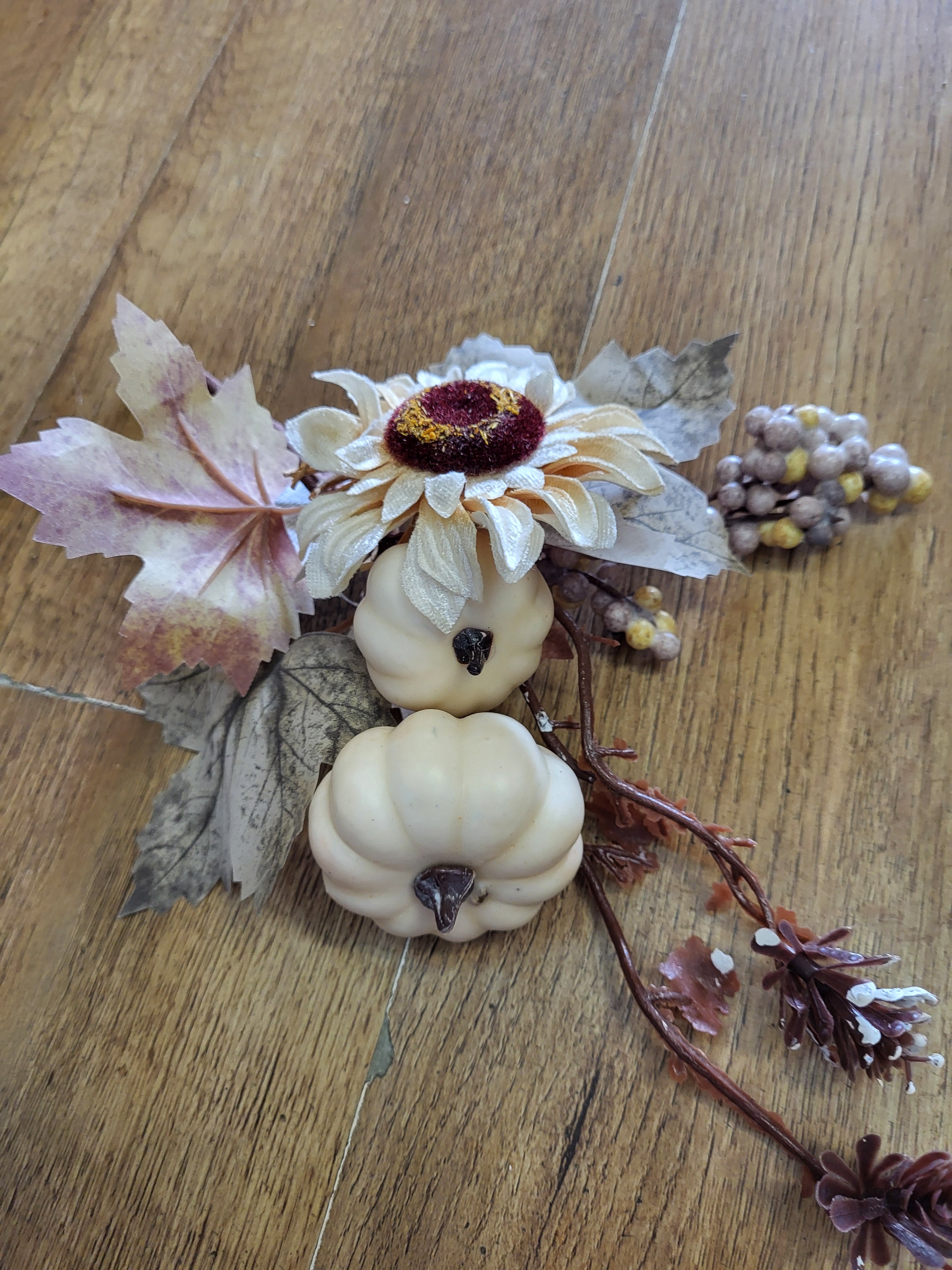 38cm luxury cream pumpkin pick with velvet sunflower image 6