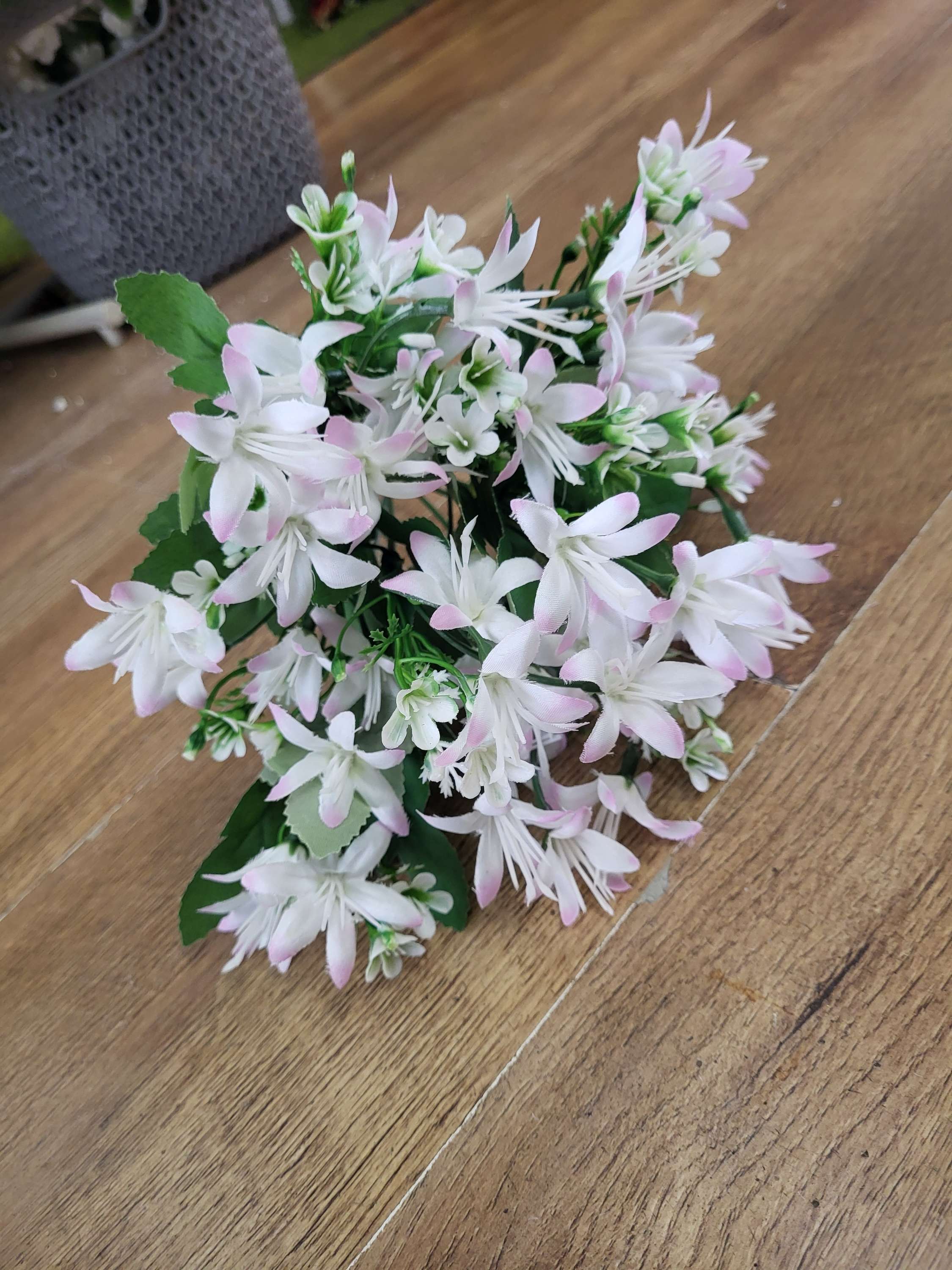 Large star blossom bunch - 4 colours available image 8