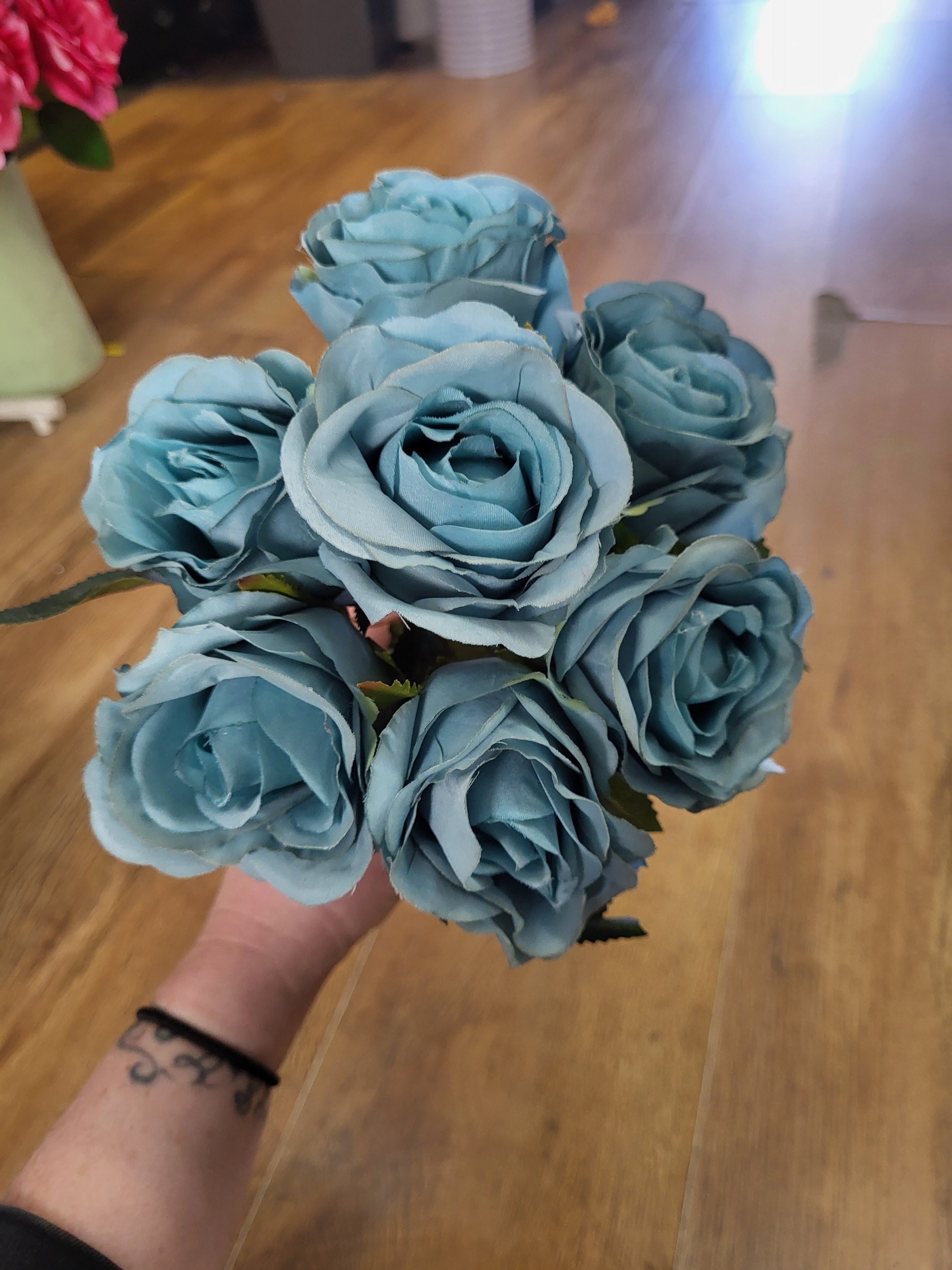 Hand tied bundle of 7 duck egg blue roses image 5