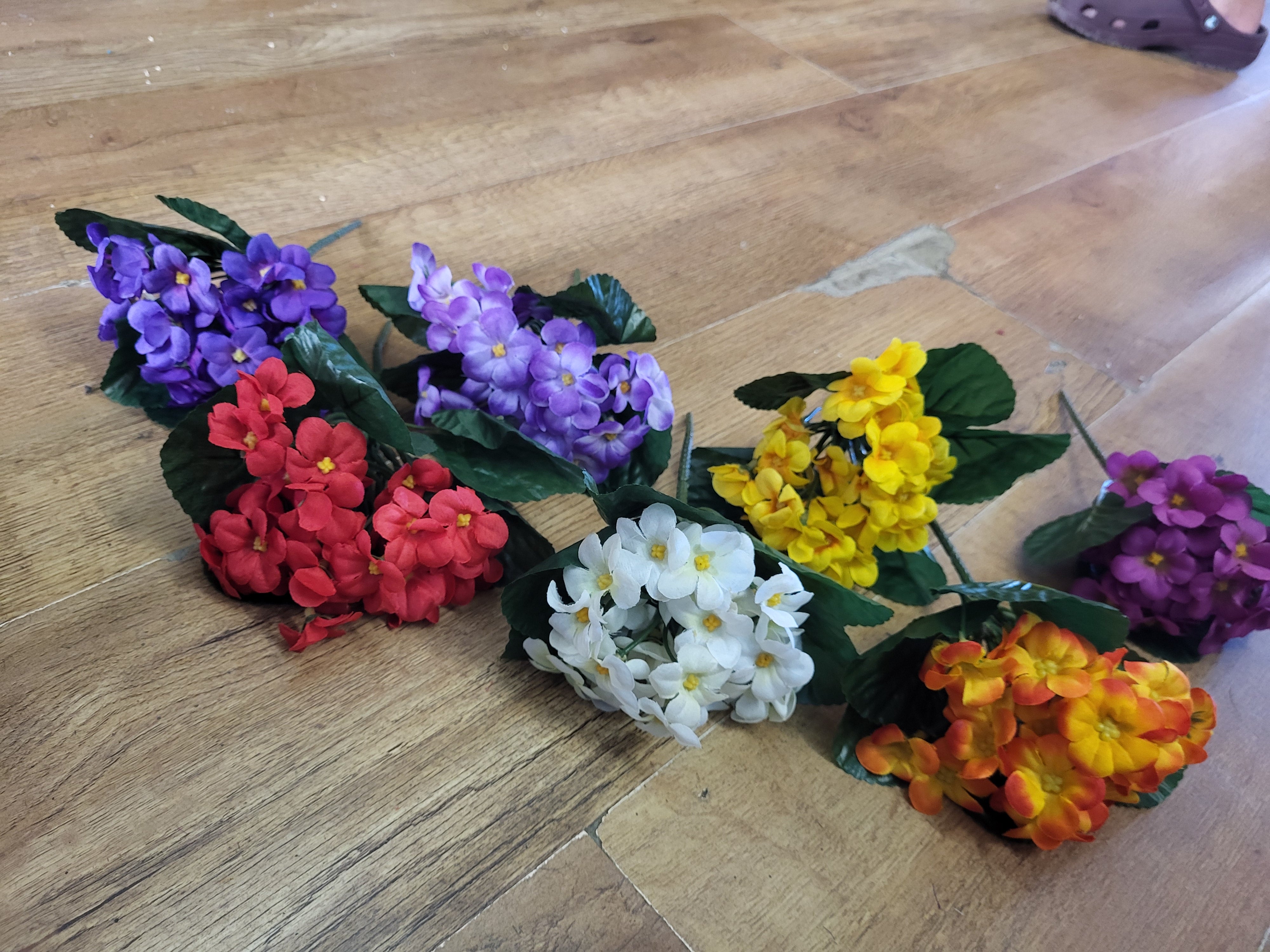 Small violet posy - 7 colours available image 10