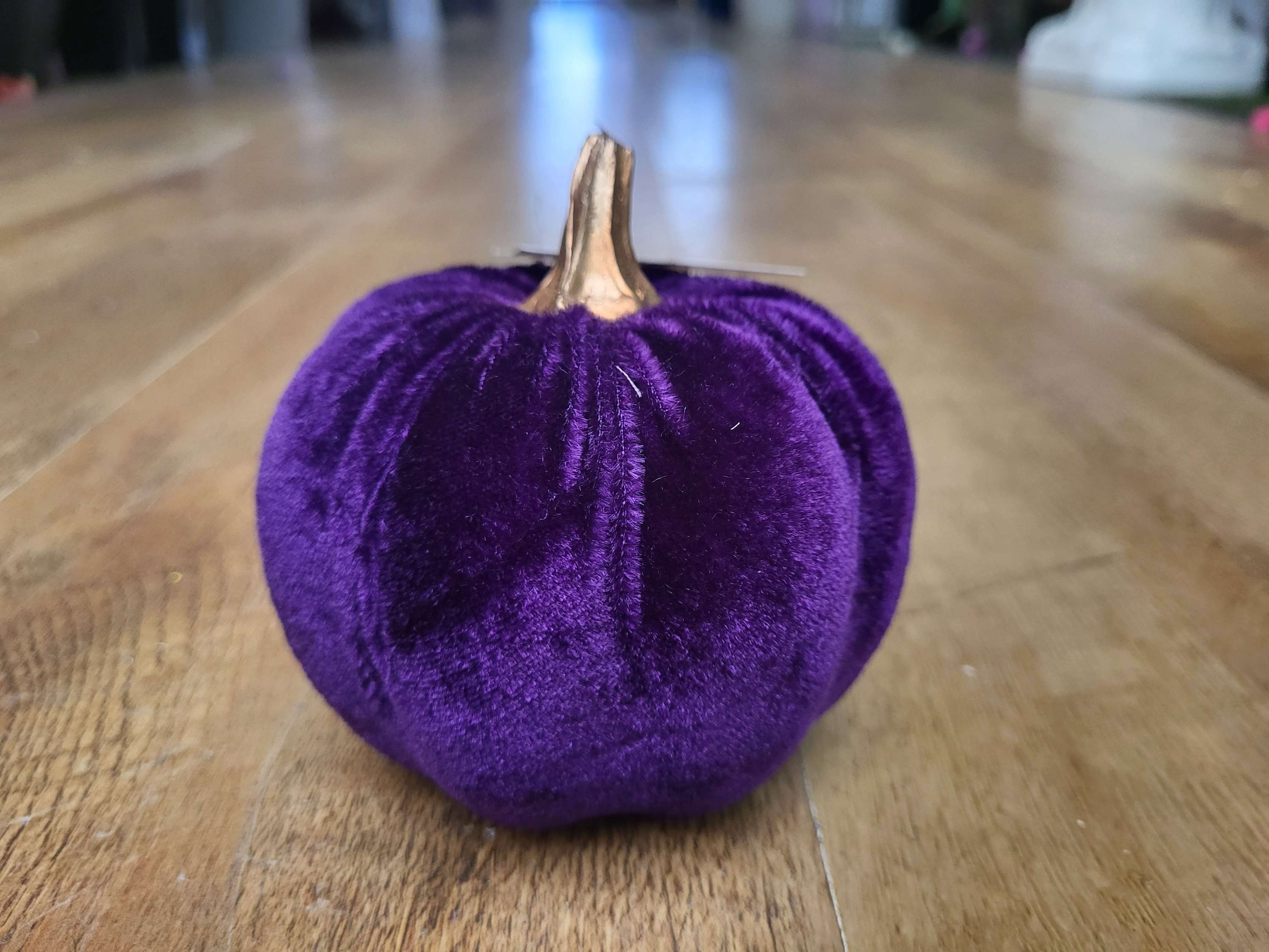 Small 10cm purple velvet pumpkin image 0