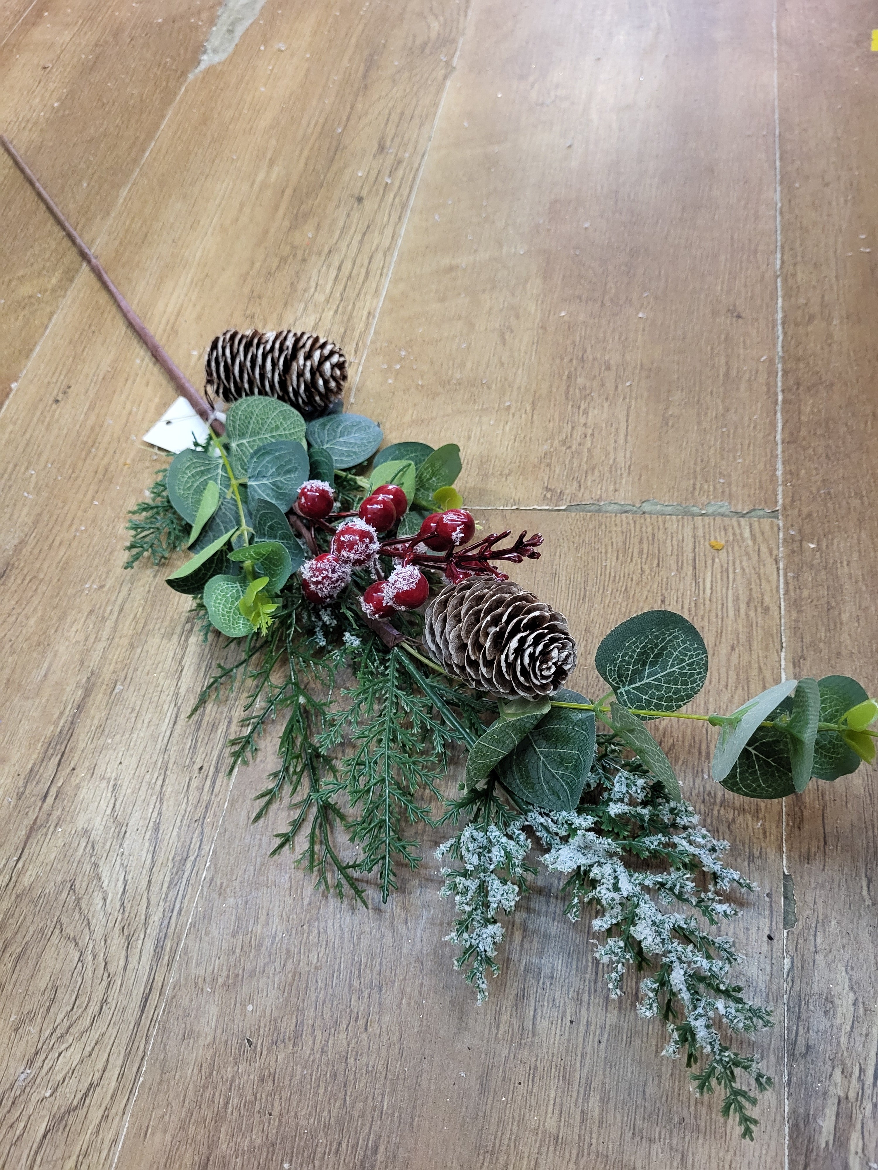 Big Christmas bundle of our Snowy cones, berries and foliage range  image 4