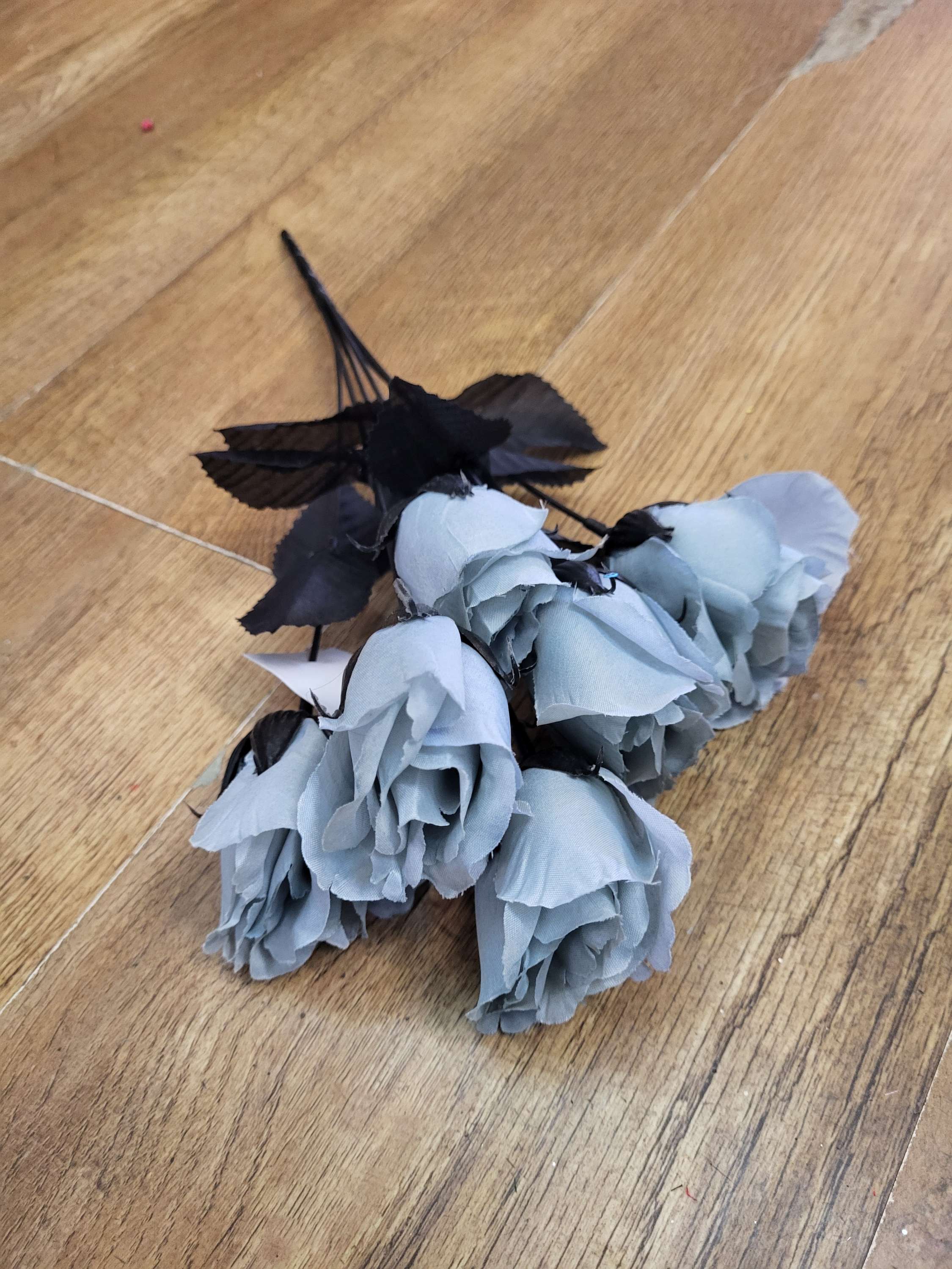 Grey flowers - 4 styles available image 1