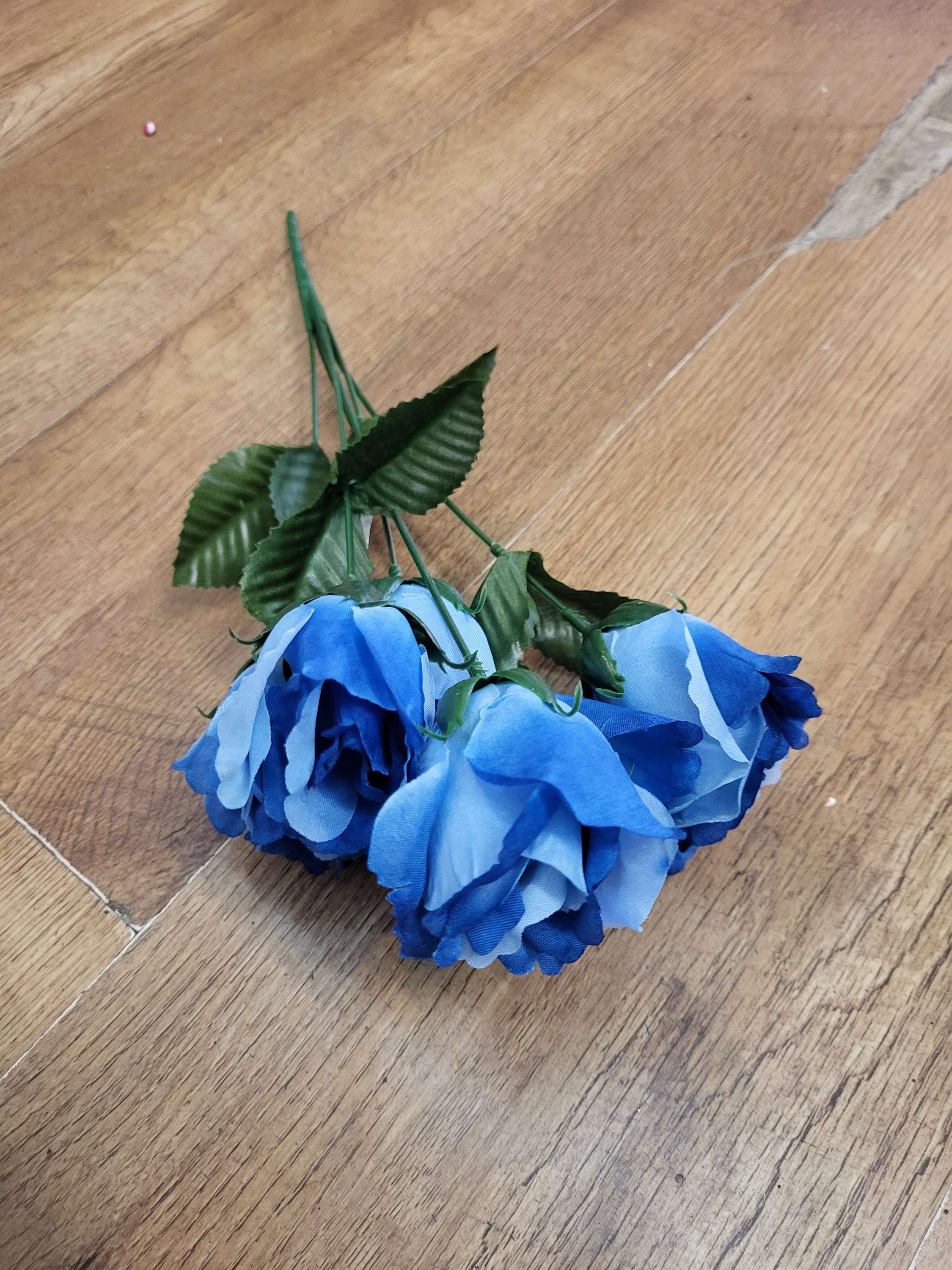 Blue flowers  - 4 styles available image 1