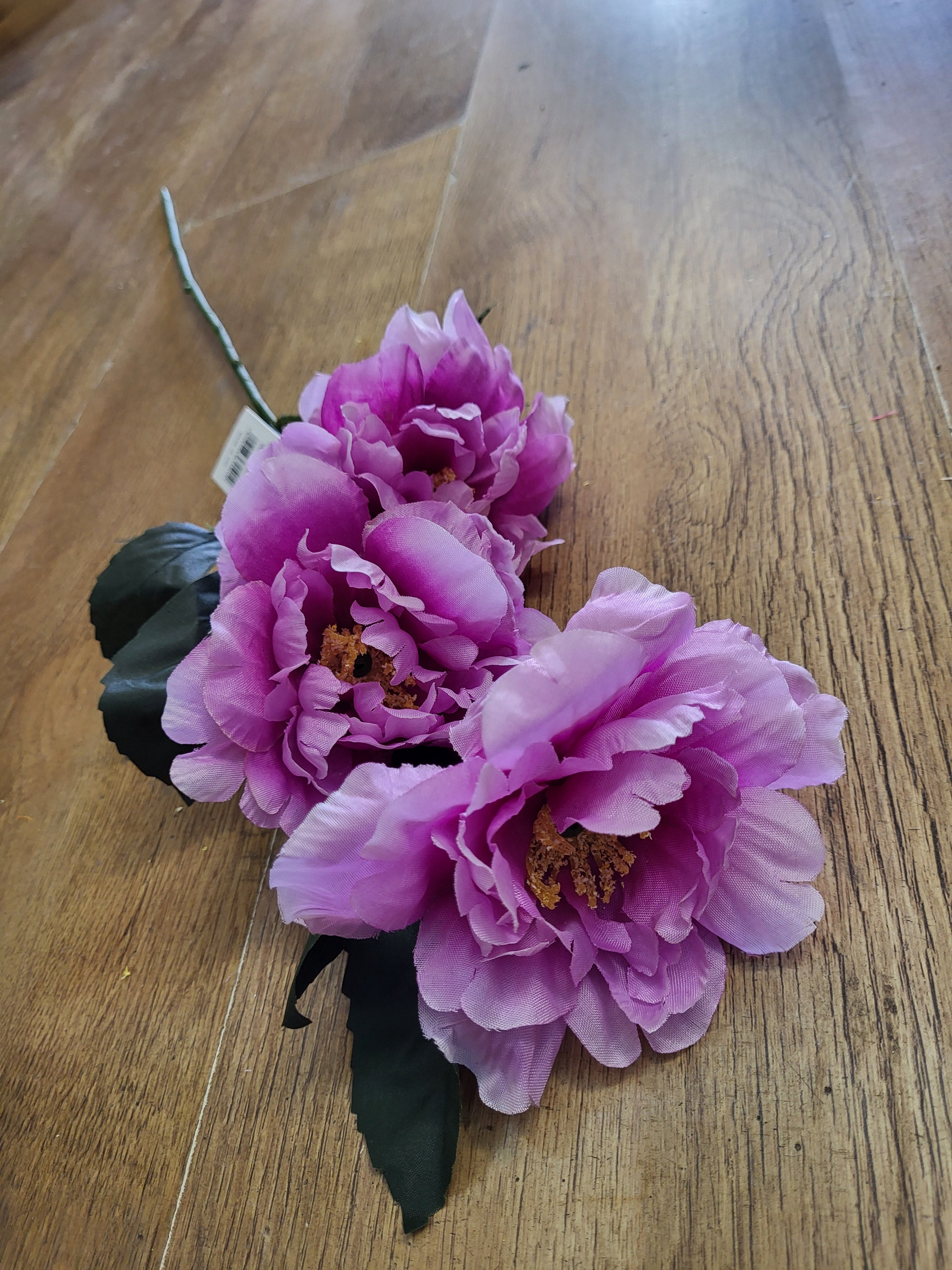 Long stem camelia - 3 colours available image 1