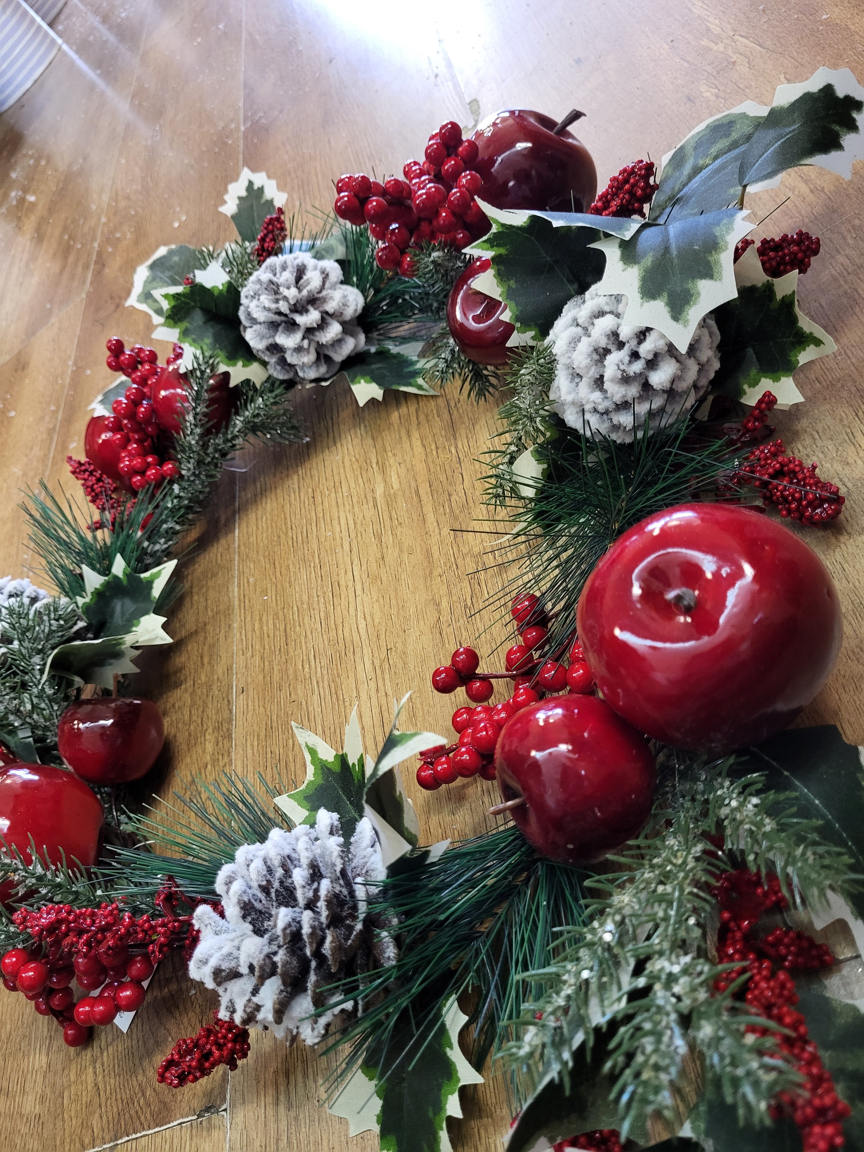 Deluxe 45cm frosted cone and fruits wreath image 0