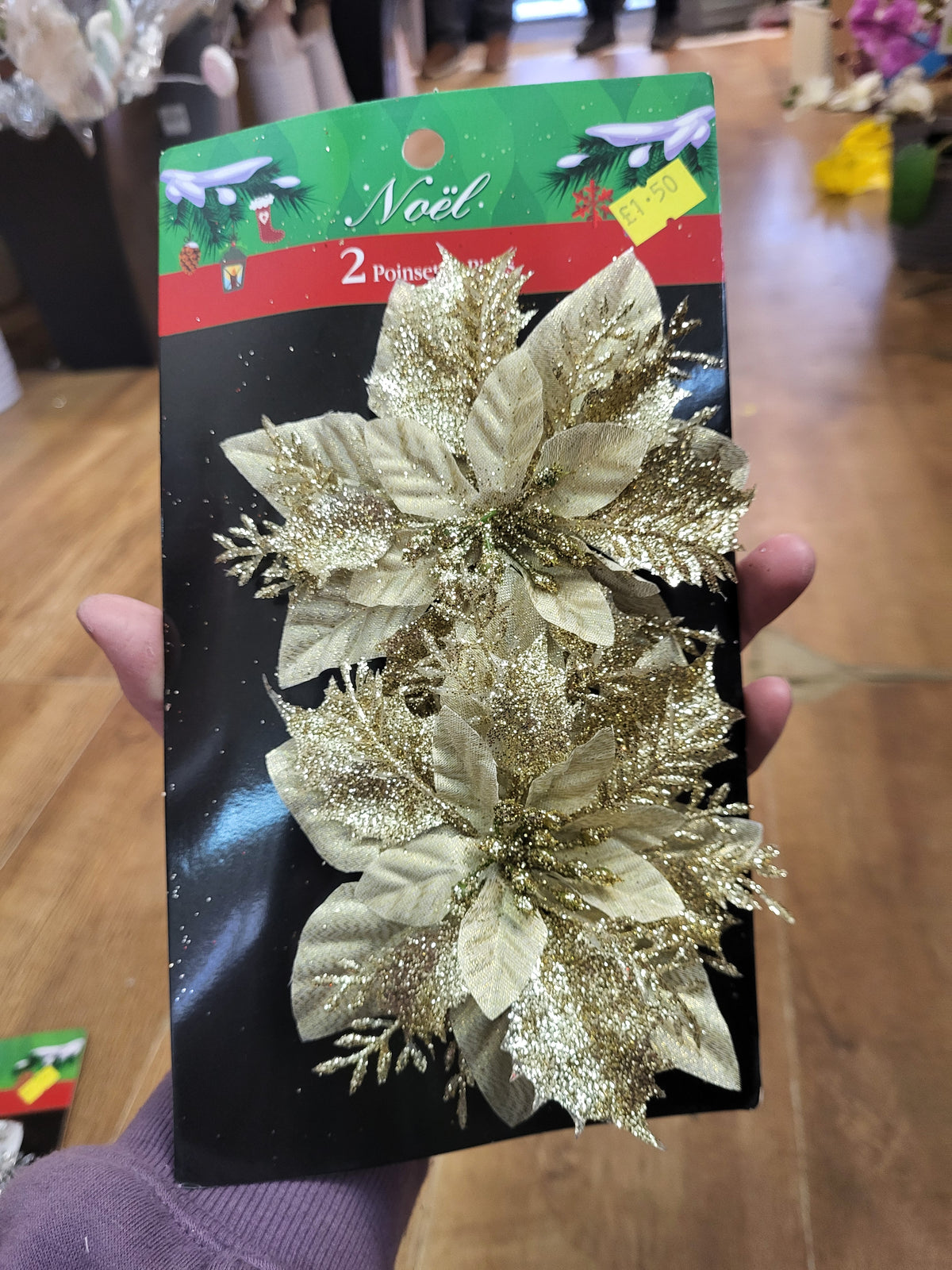 Pack of 2 clip on glittered poinsettias - 3 colours available image 5