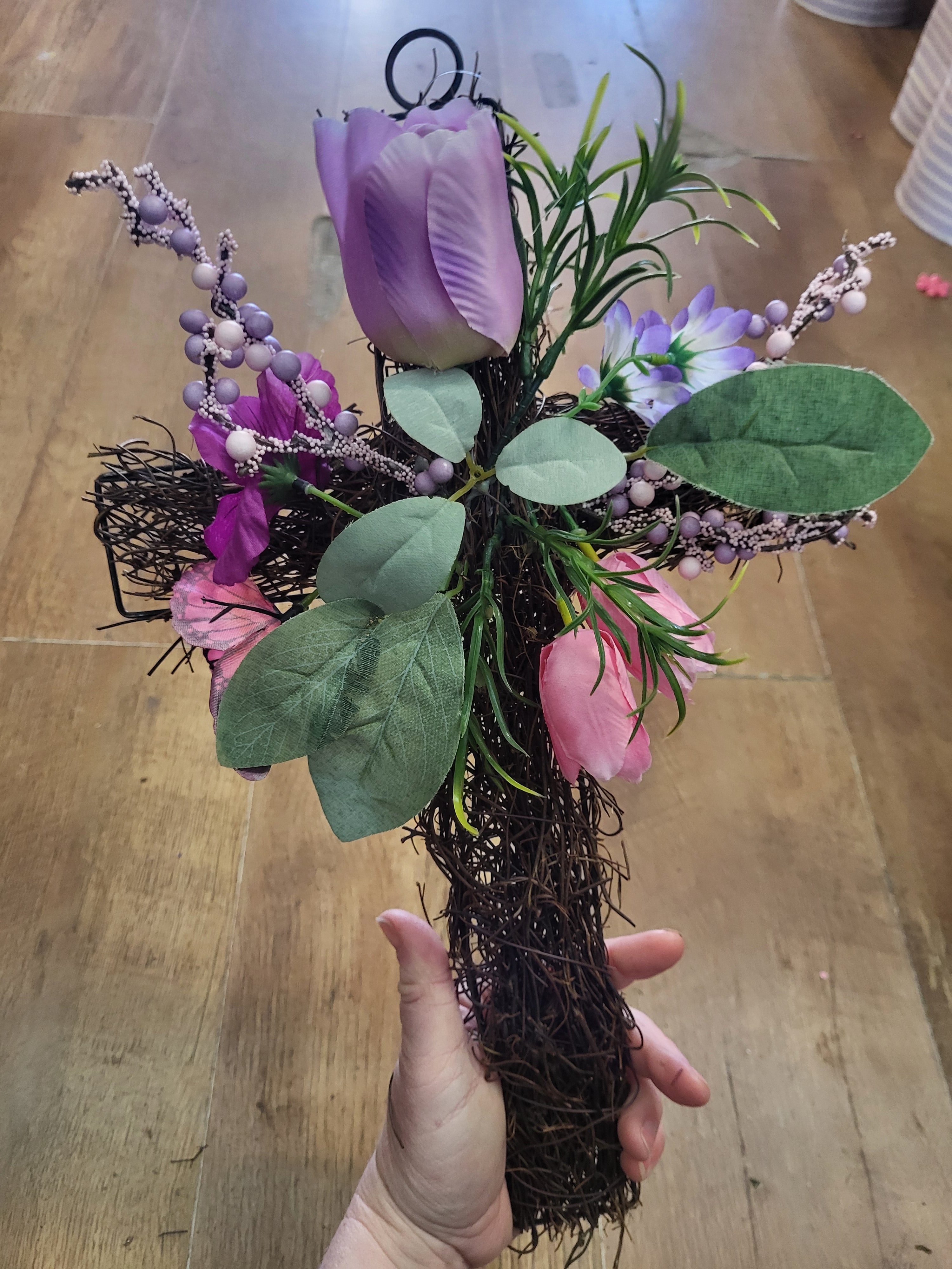 Tulip and foliage grapevine cross image 1