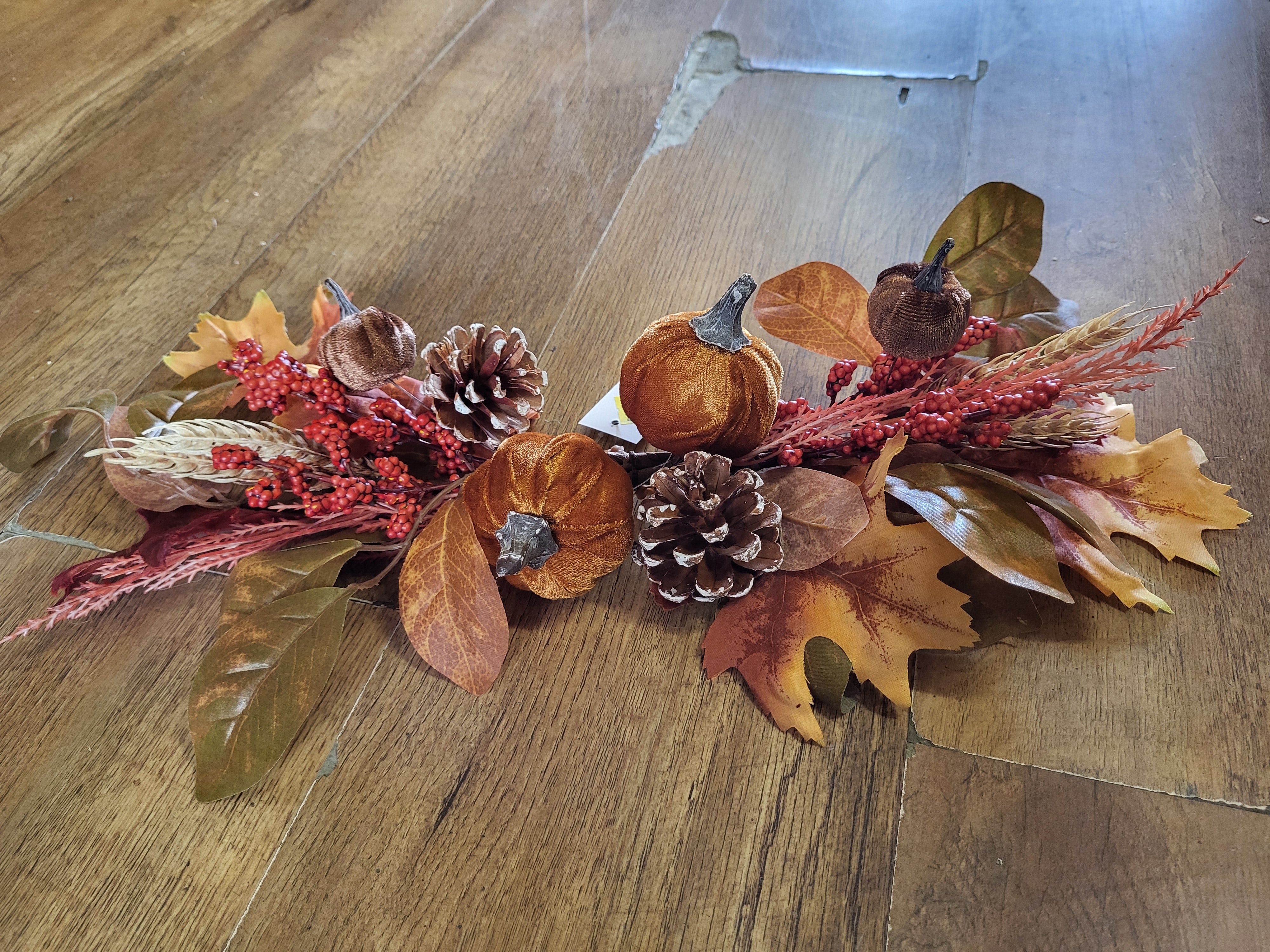 Velvet pumpkins, cones and mixed autumnal foliage/berries swag image 4