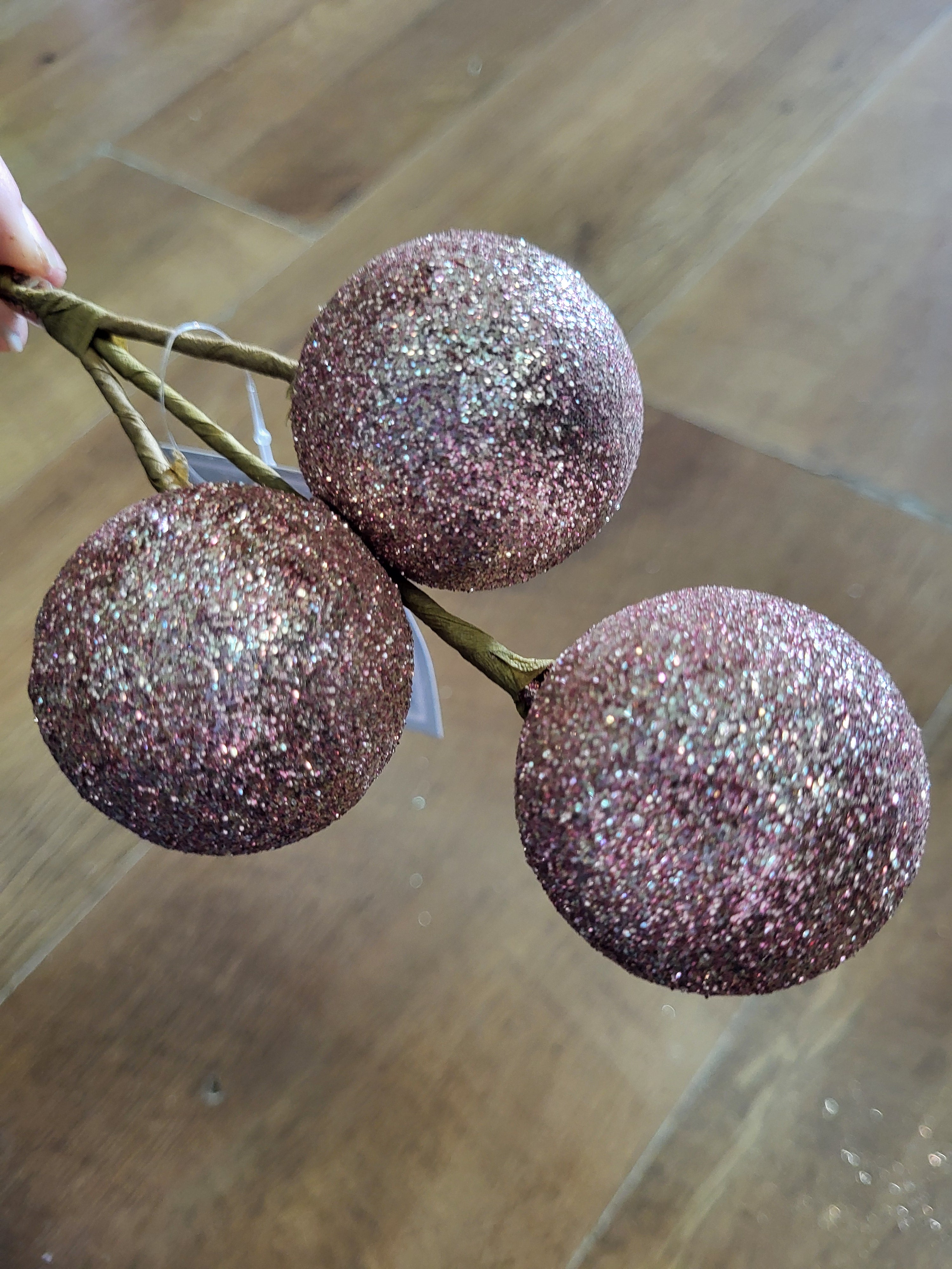 Rose gold triple glittered bauble clip image 1