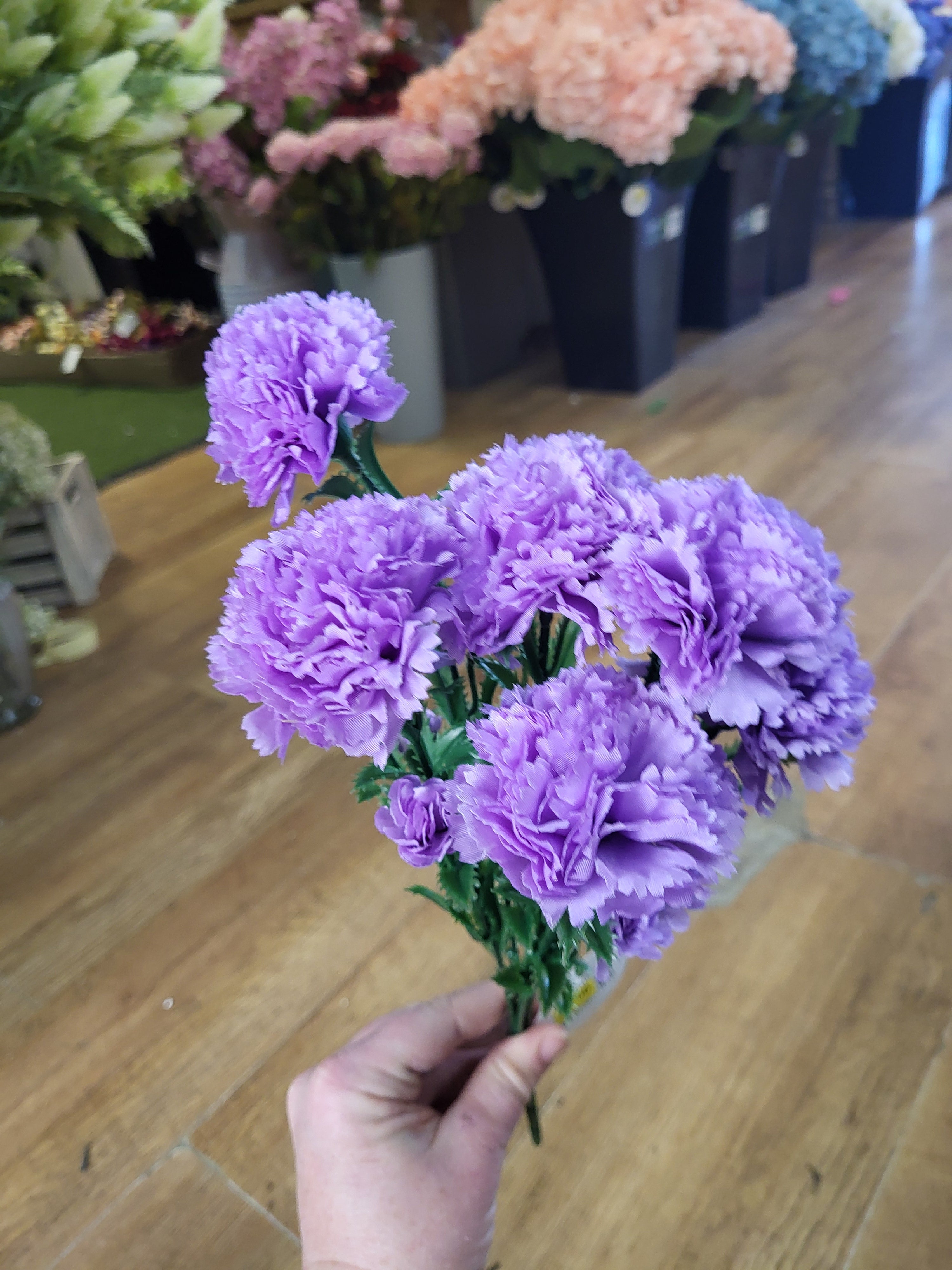Big bunch of lilac carnations  image 1
