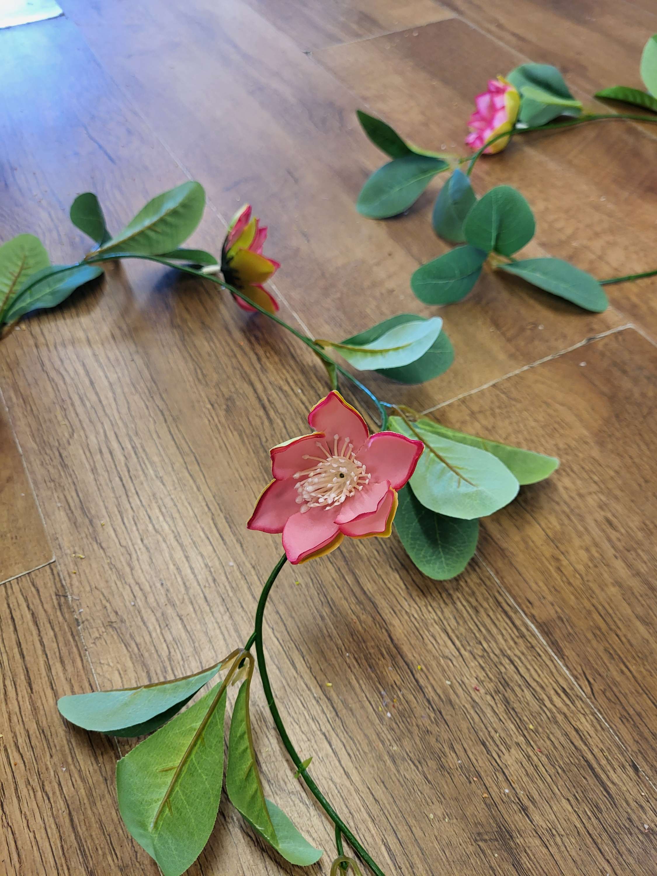 270cm pink water lily garland image 2