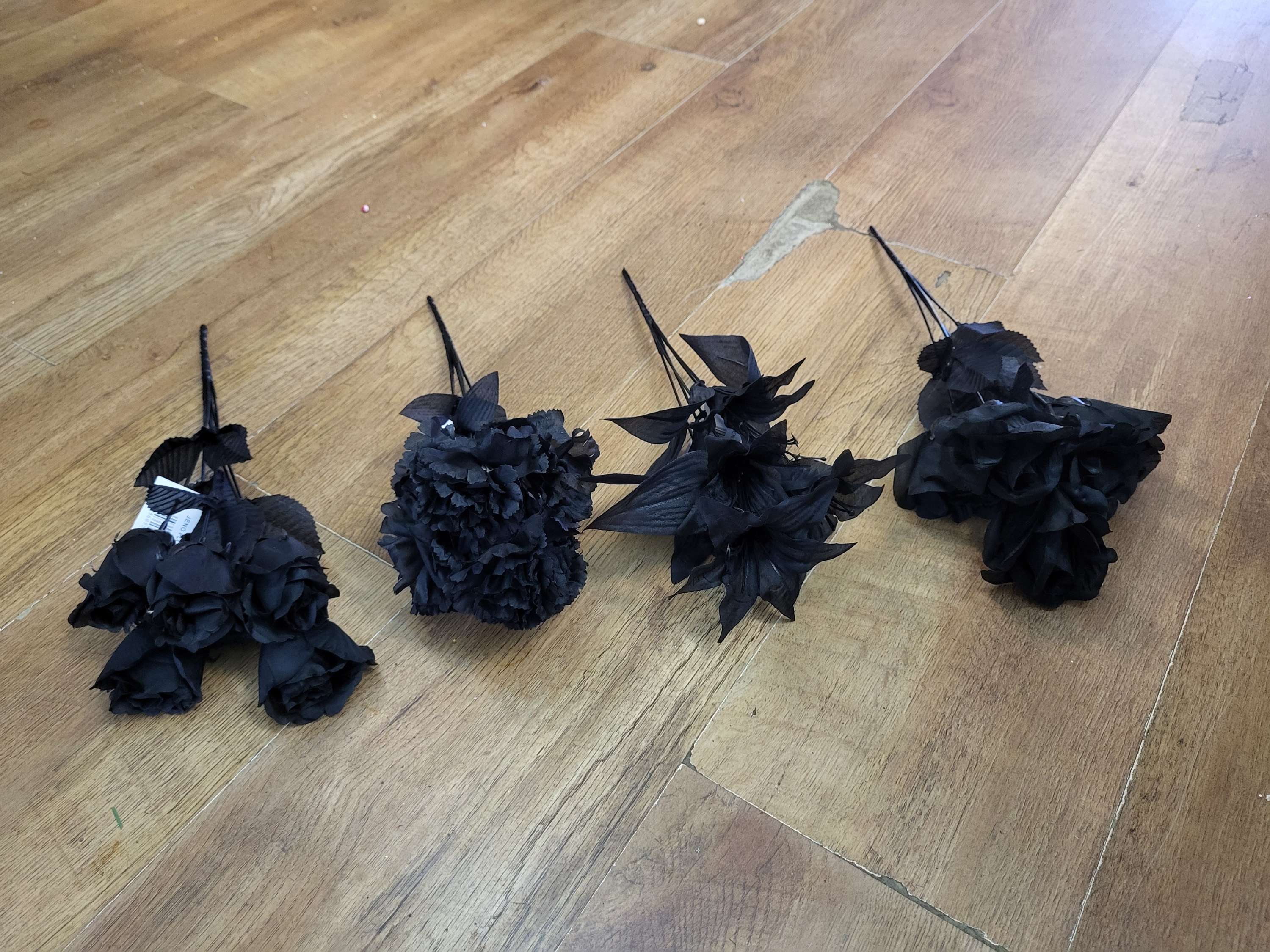 Black flowers  - 4 styles available image 0