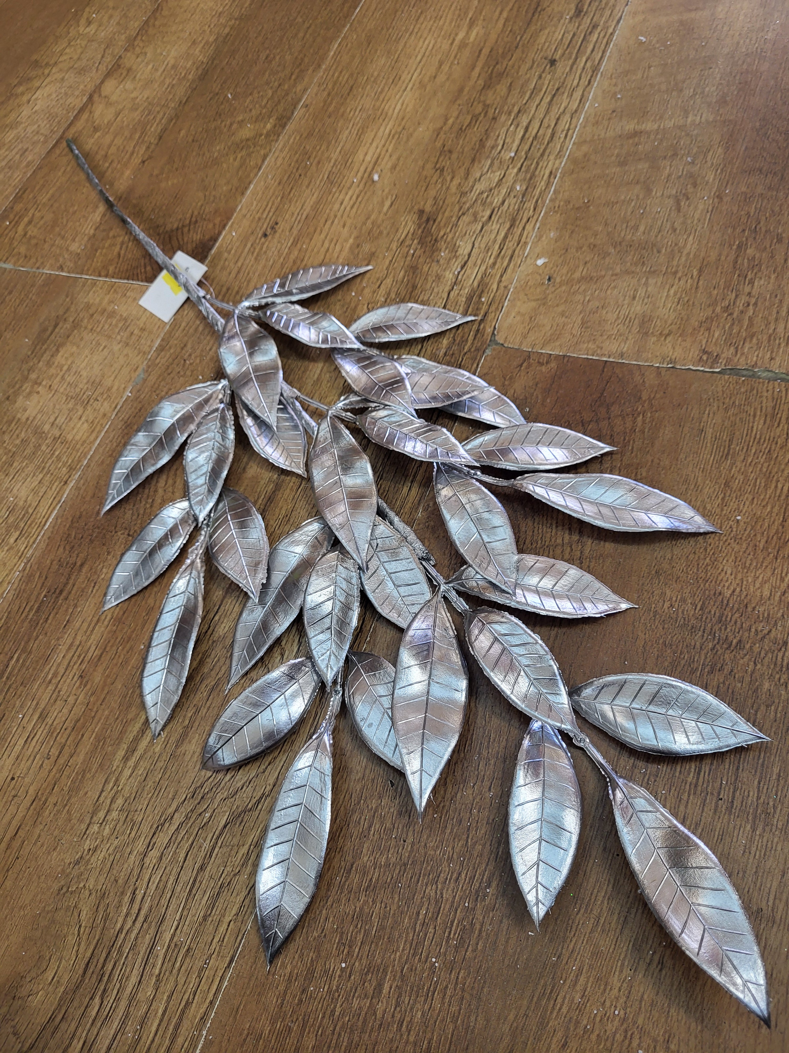 66cm tall Silver Chrome Laurel spray image 3