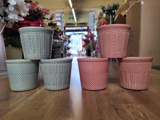 Set of 3 ceramic pots  - 2 colours, also sold individually image 0