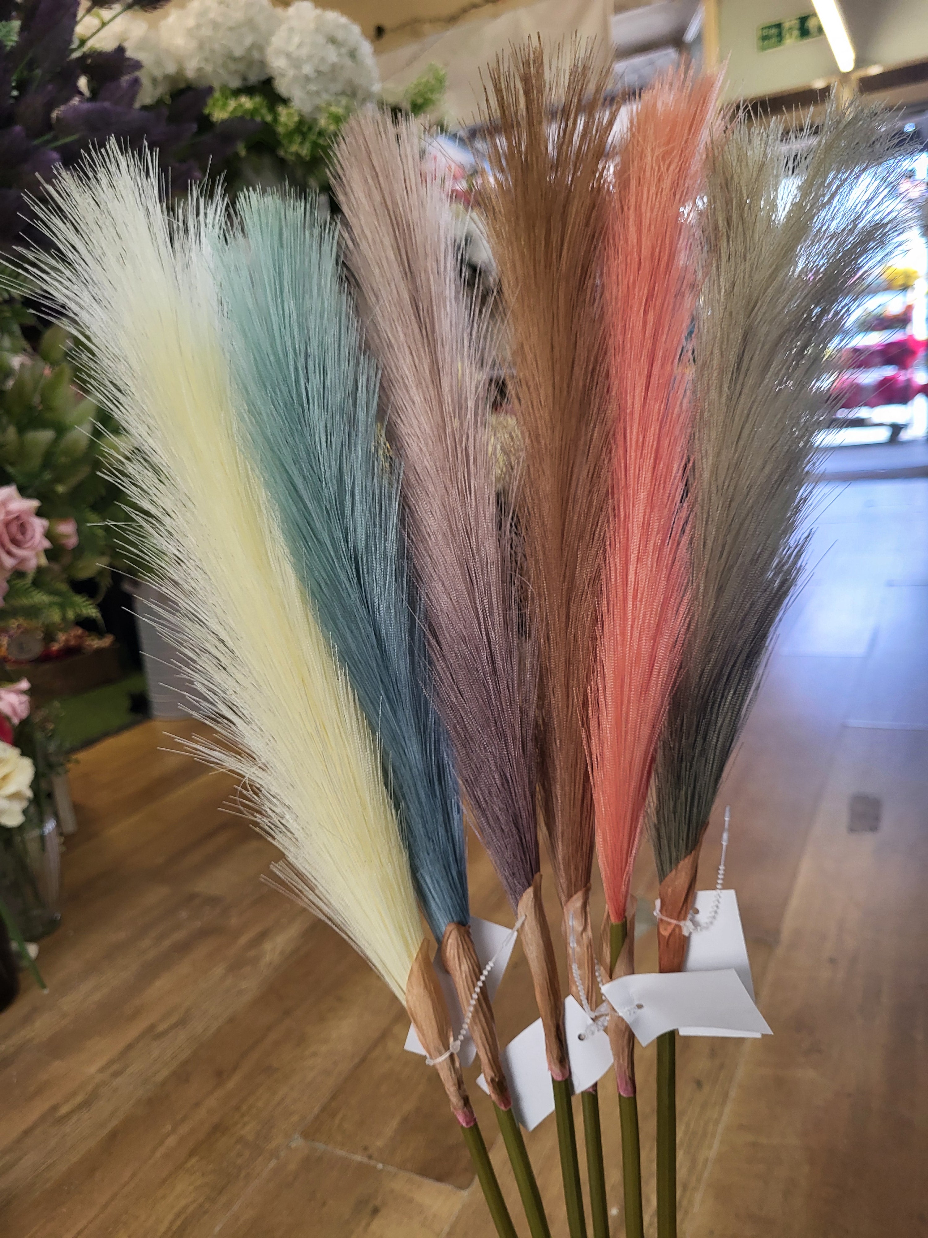 Long stem artificial pampas - 6 colours available image 0