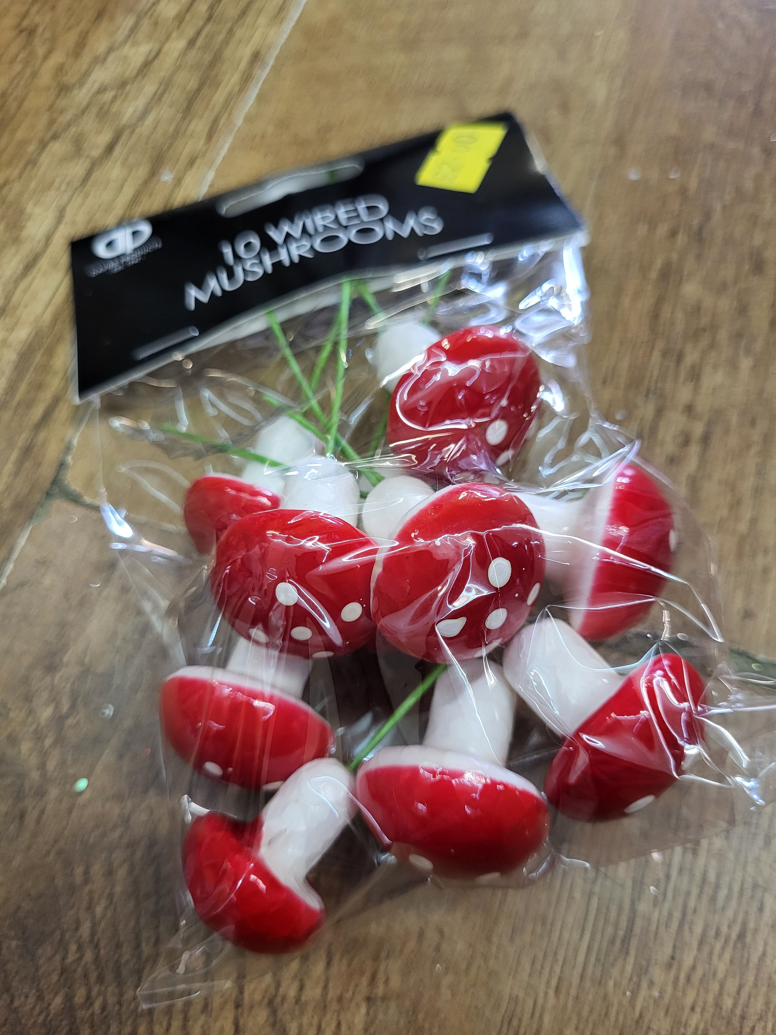 Pack of 10 wired miniature mushrooms image 2