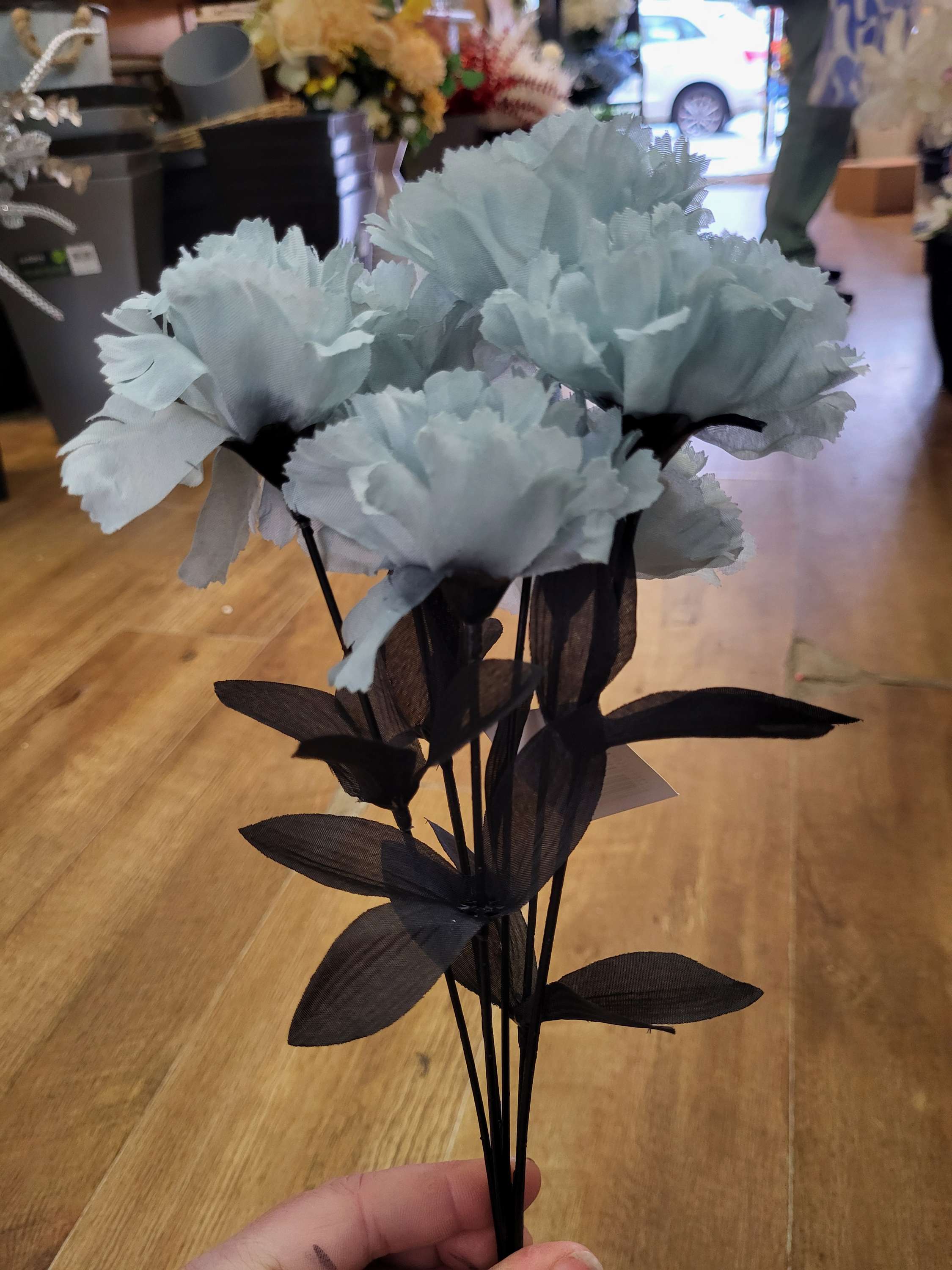 Grey flowers - 4 styles available image 6