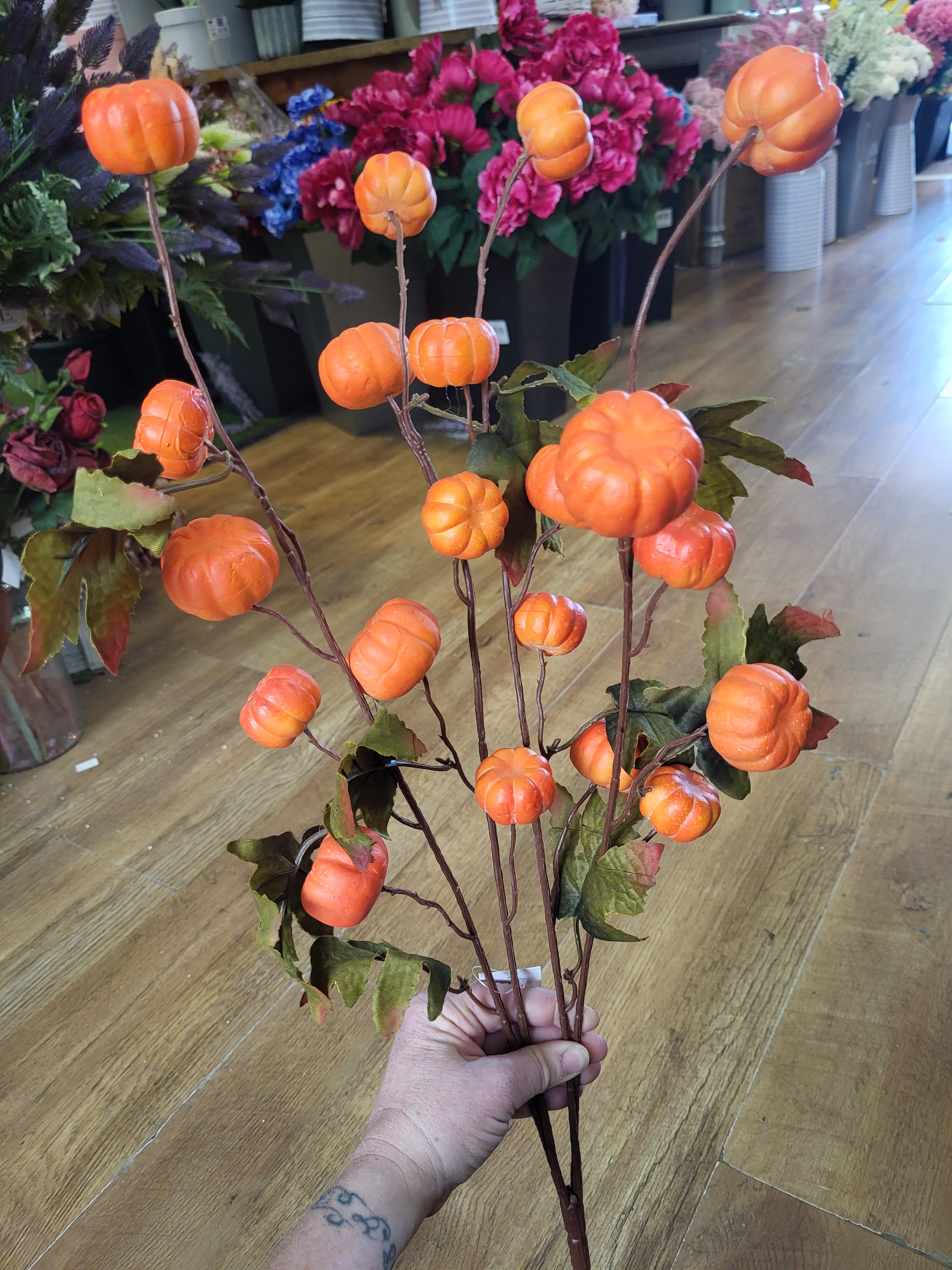 Large 4 stemmed pumpkin spray bunch image 5