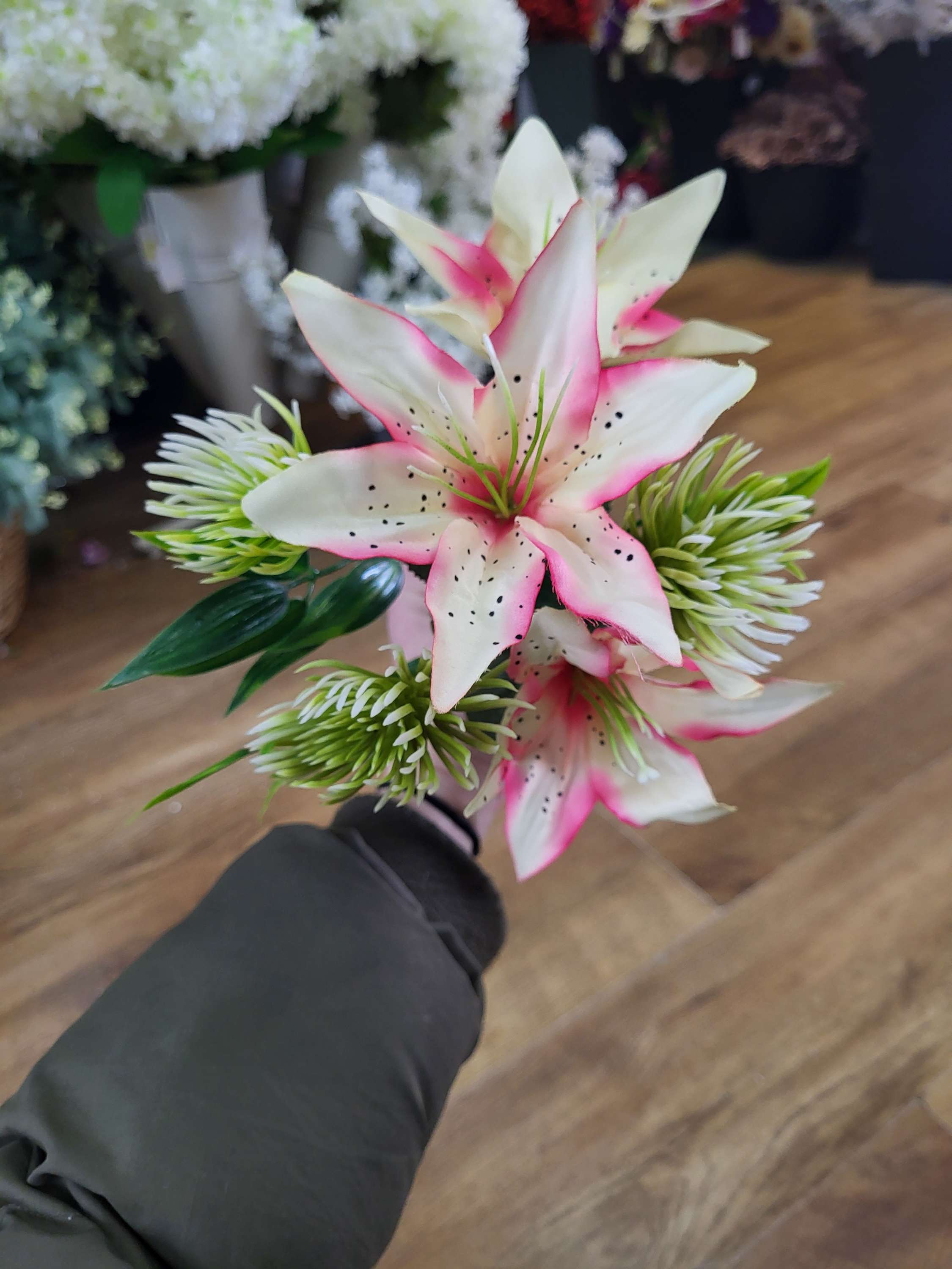 Tiger lily and allium bunch - 6 colours available image 2