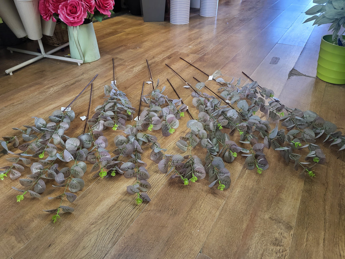 Bundle of 10 85cm long stem eucalyptus spray image 2