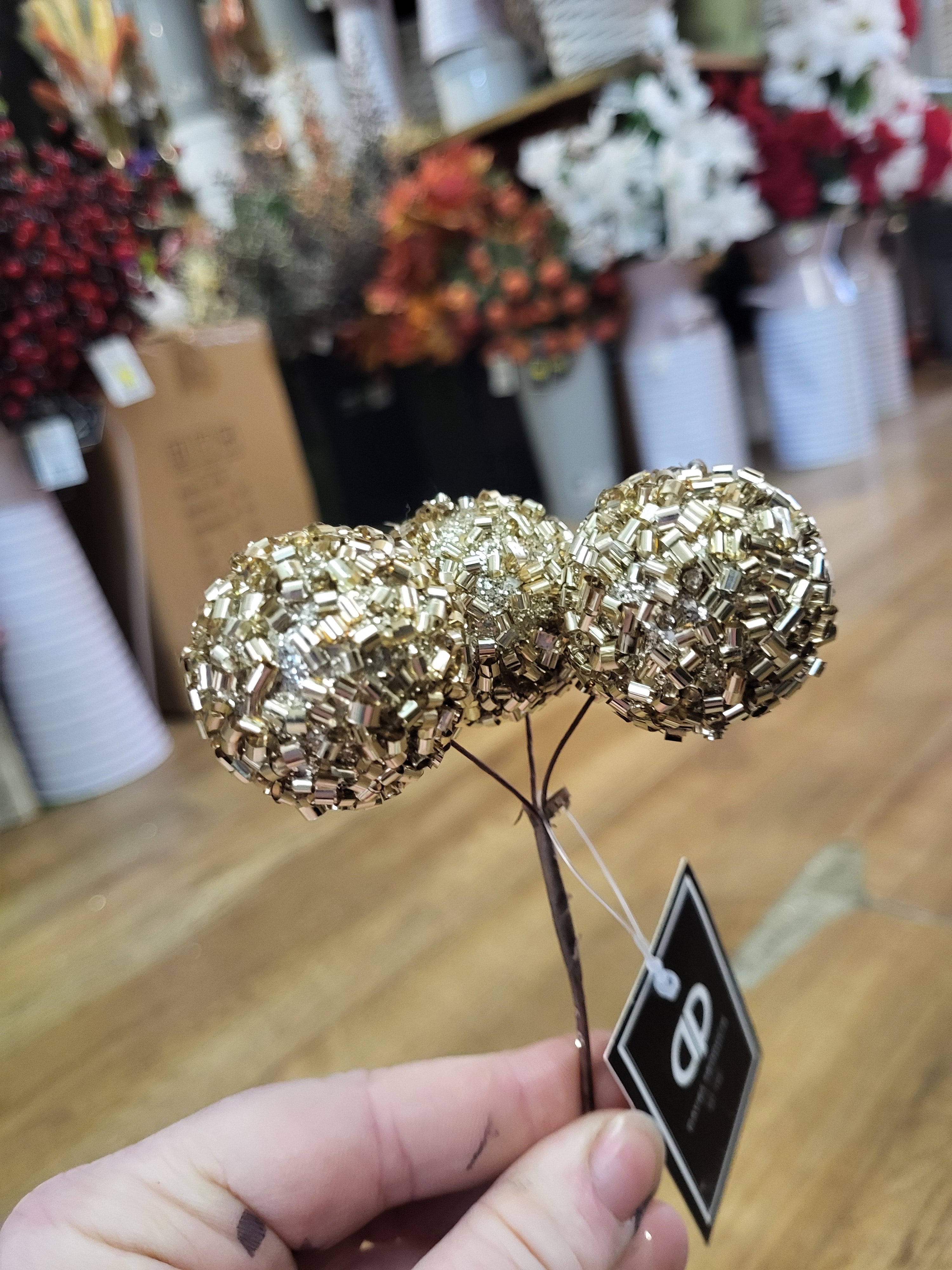 Champagne gold beaded triple bauble pick image 2