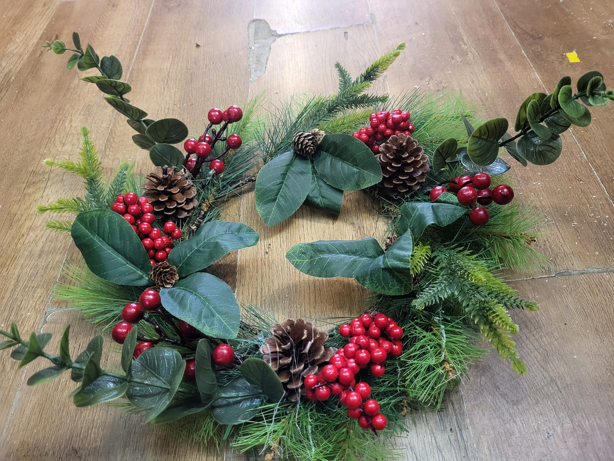 45cm Woodland eucalyptus and berries wreath image 5