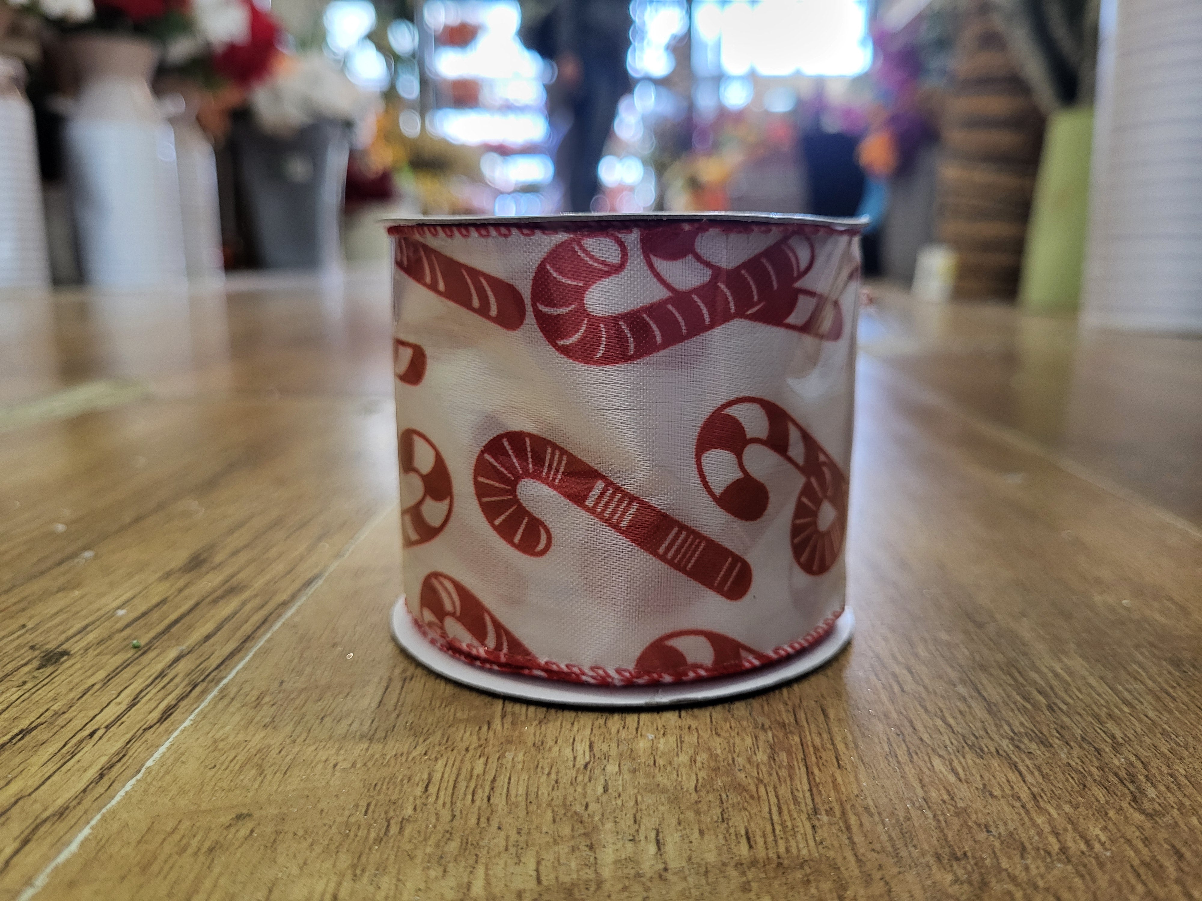 2.7m approx. roll of red/white candy cane wired ribbon image 1
