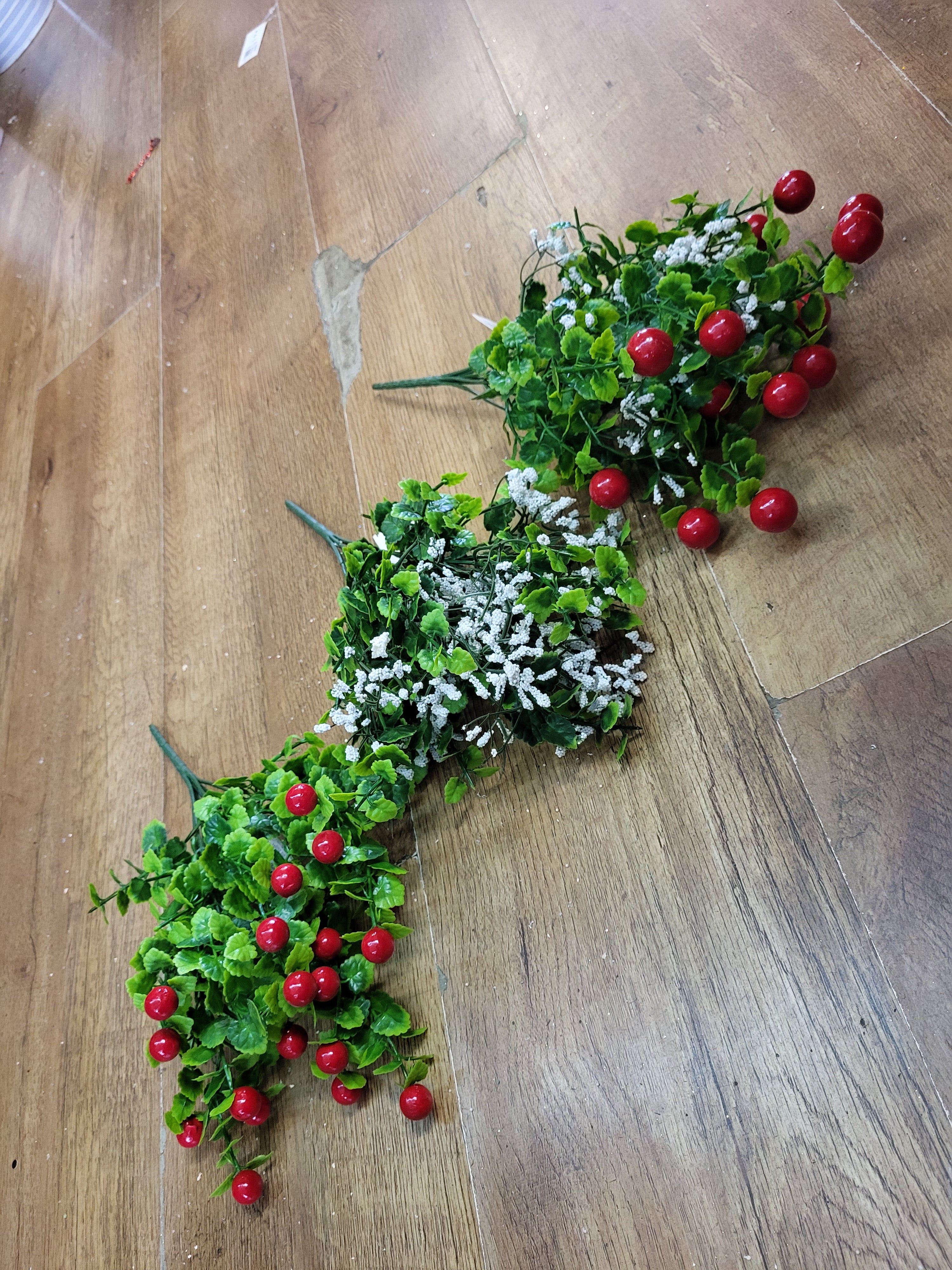 Big bunch of berries/gyp - 3 styles available image 1