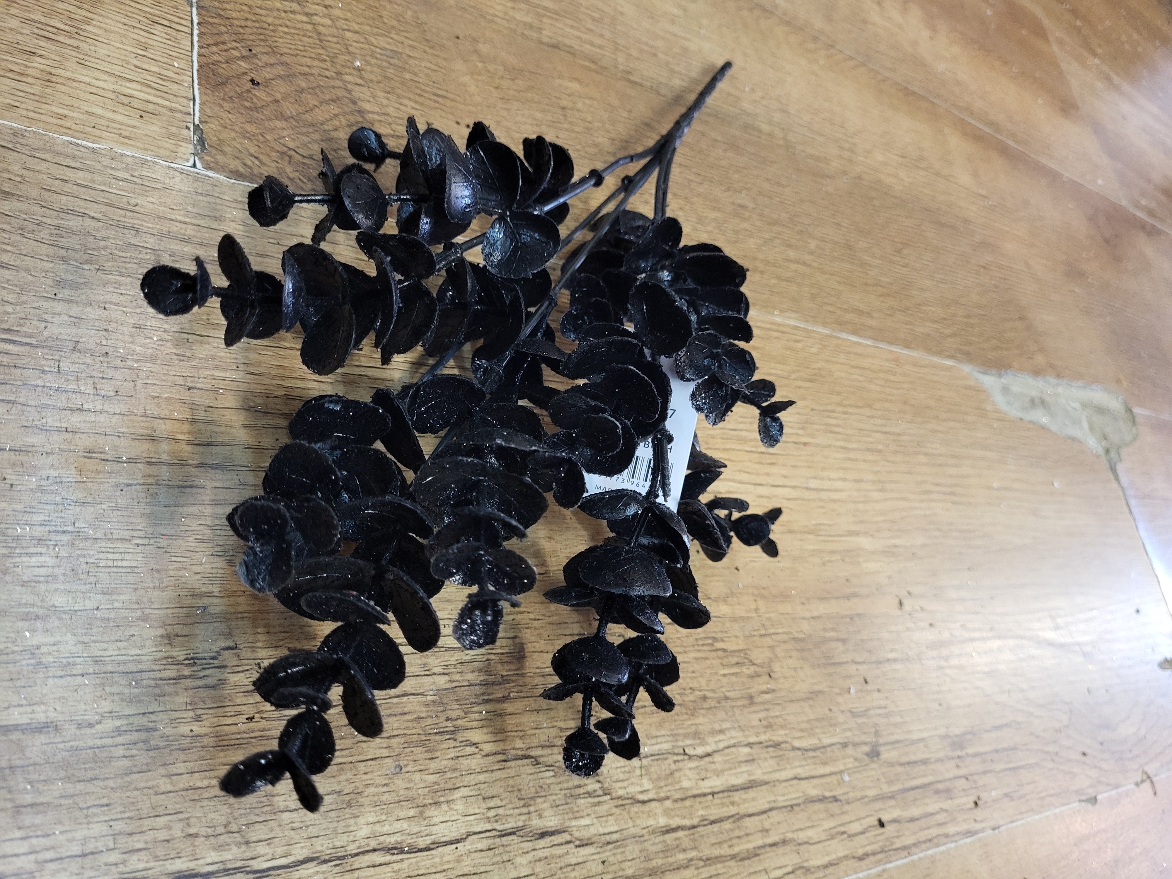 Glittered eucalyptus bunch  - 2 colours available image 5