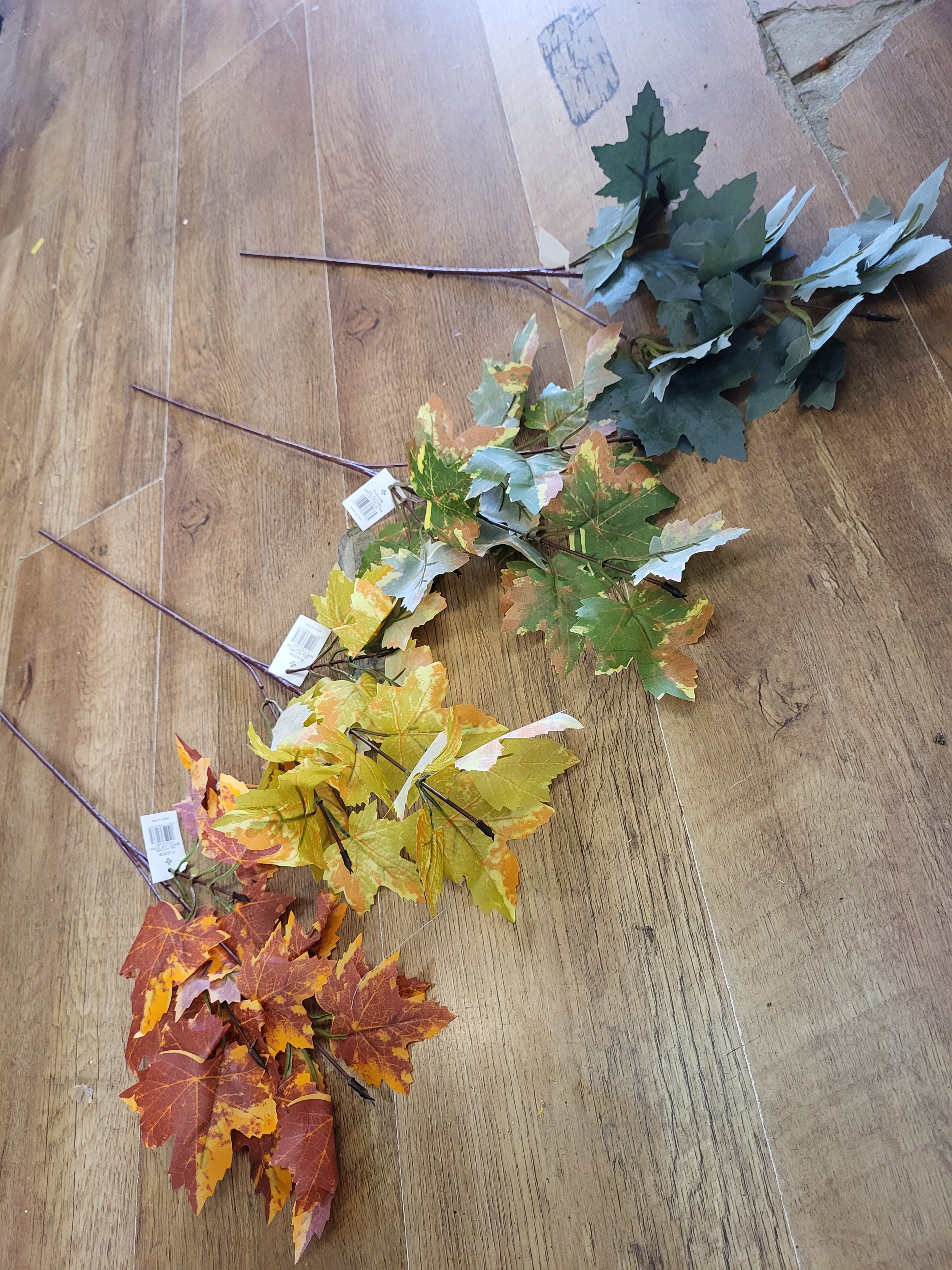 Long stem autumn maple leaf spray- 4 colours available image 0