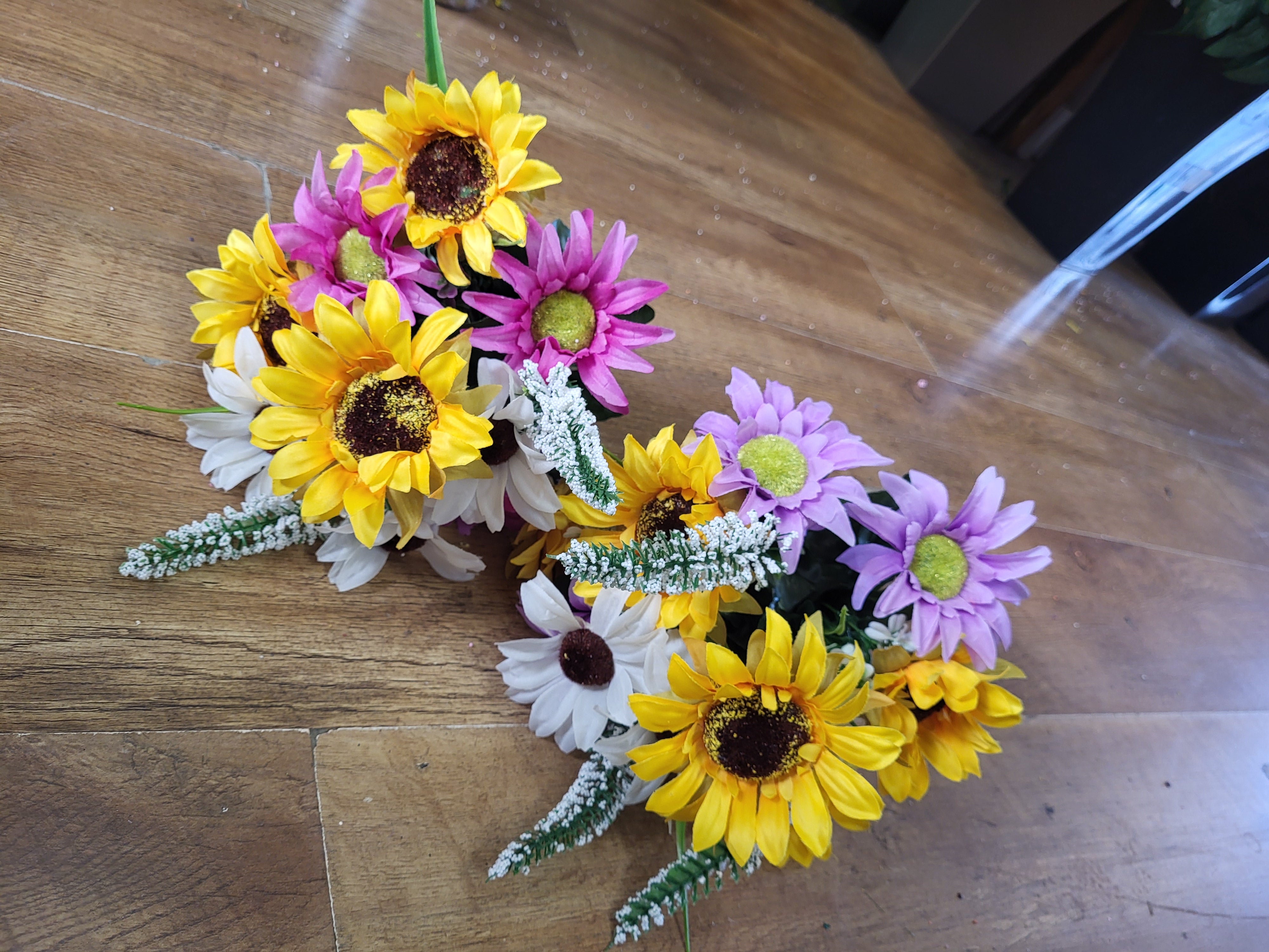 Sunflower mixed bouquet  - 2 colours available image 0